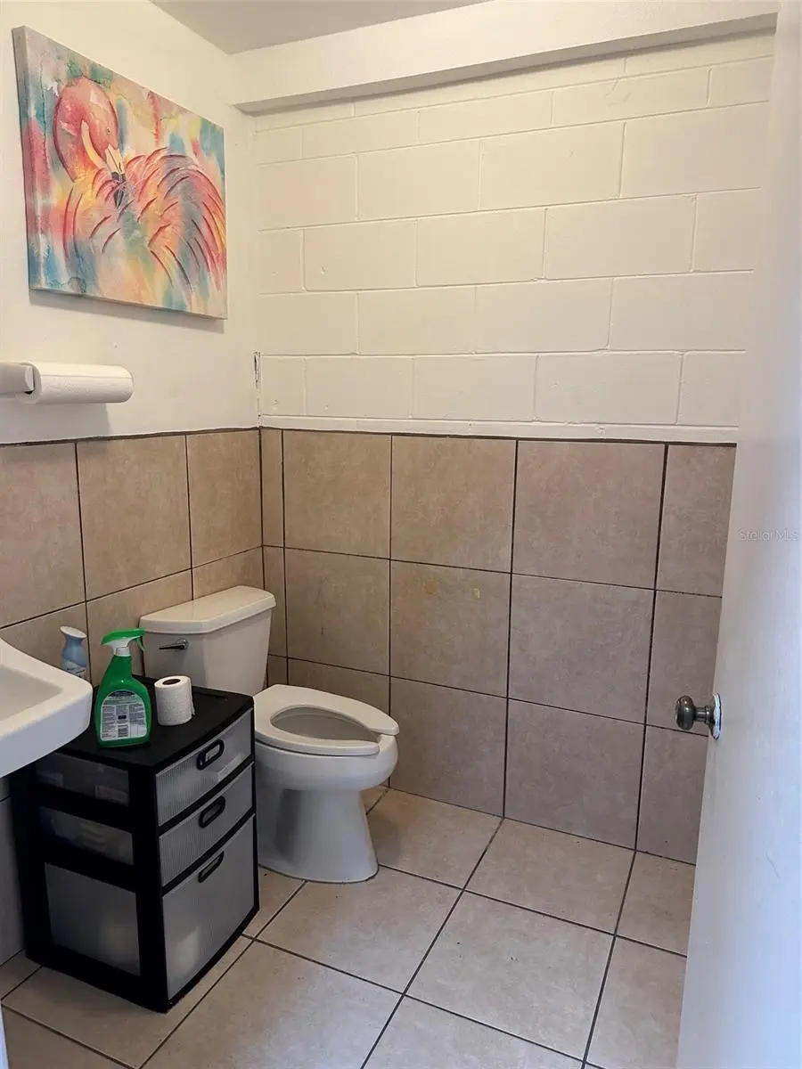 5516 Commerce Drive, FL