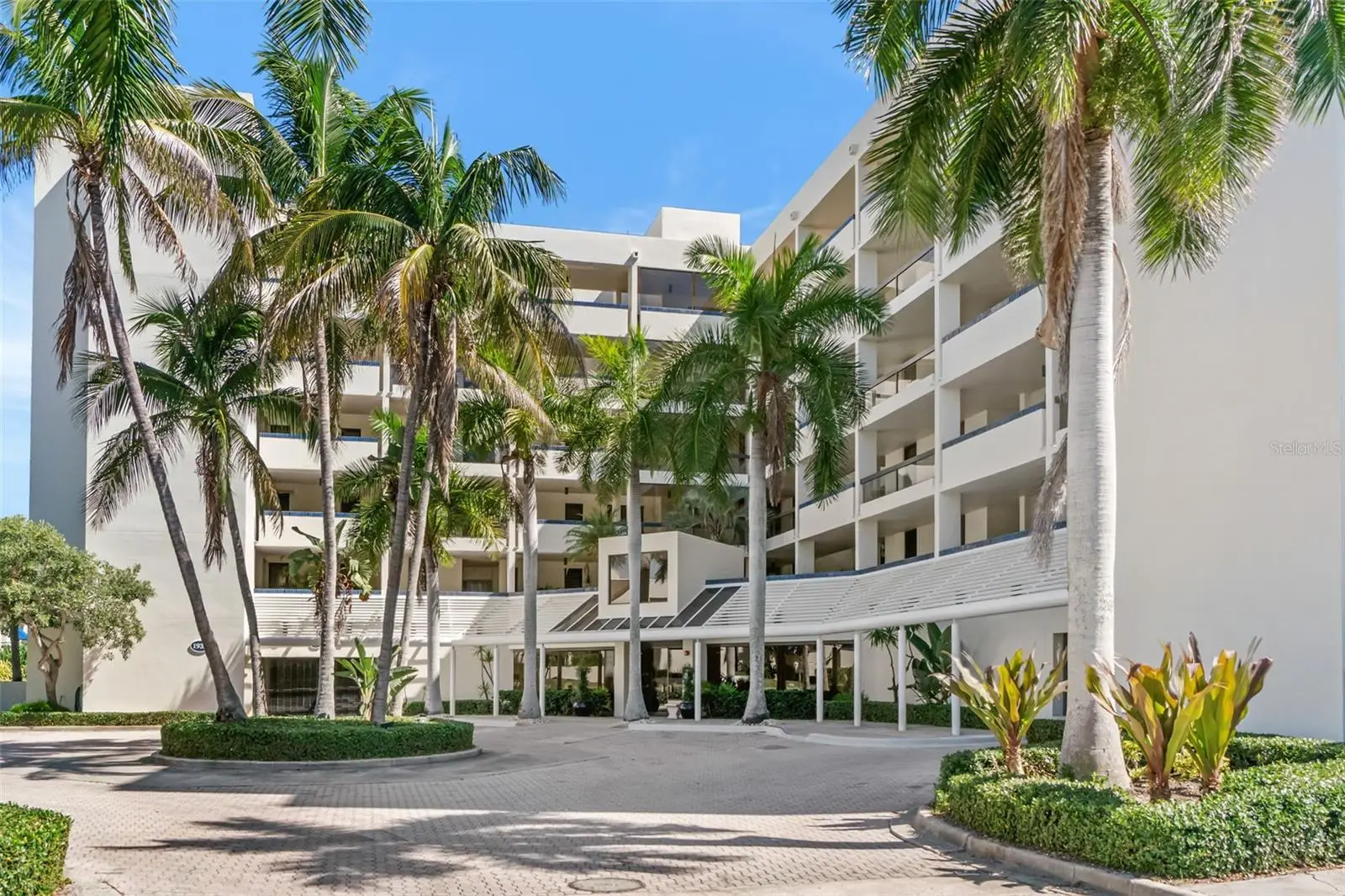 1932 Harbourside Drive, FL