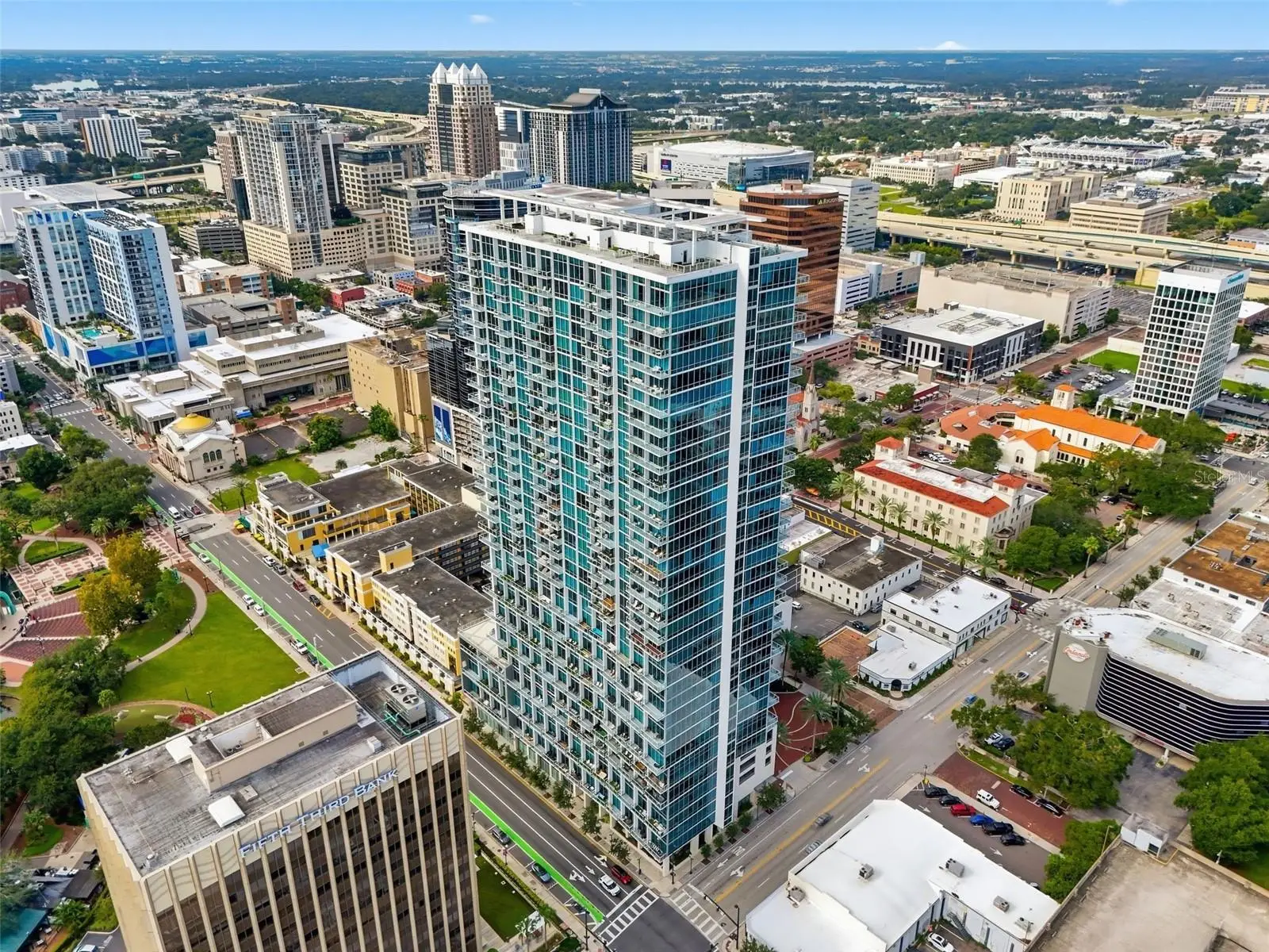 150 Robinson Street, FL