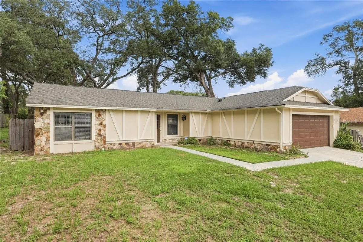 5045 Catspaw Court, FL