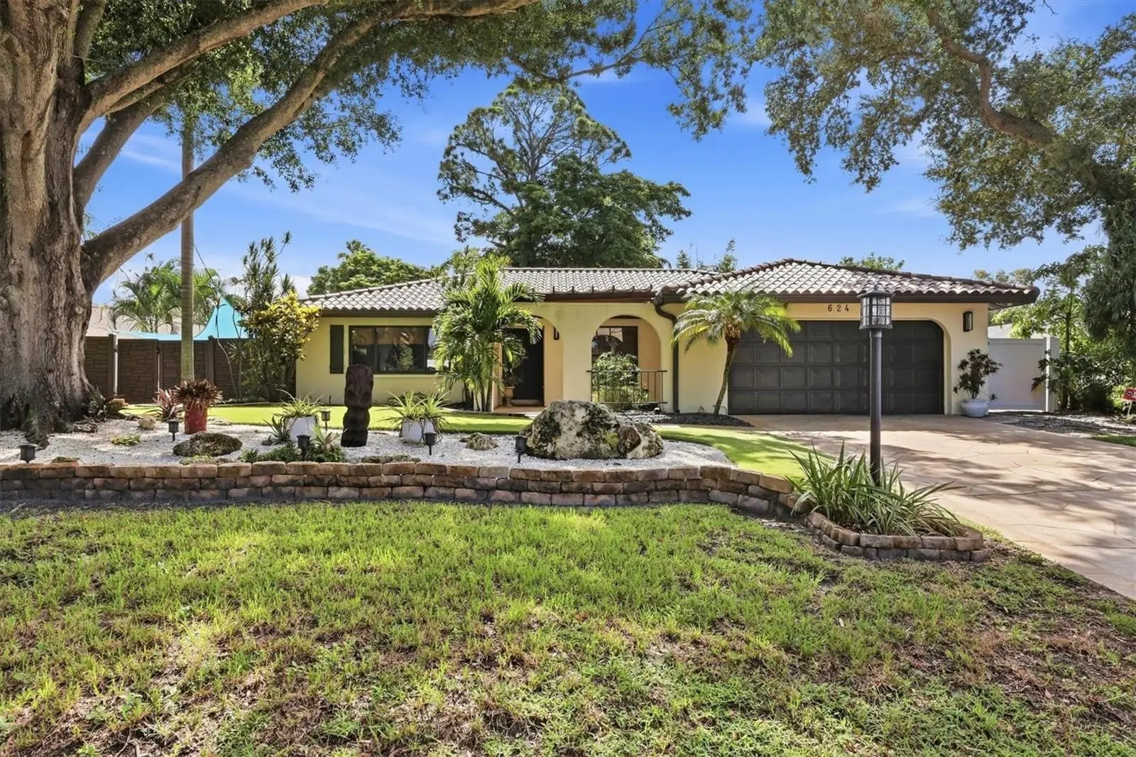 624 Saint Andrews Drive, FL