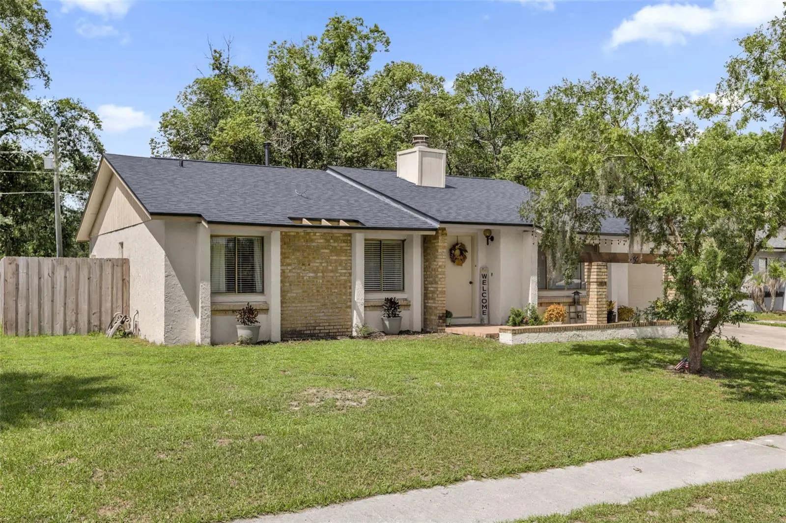 990 Waverly Drive, FL