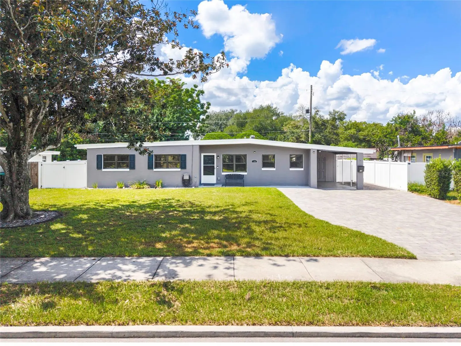 18 Alder Drive, FL