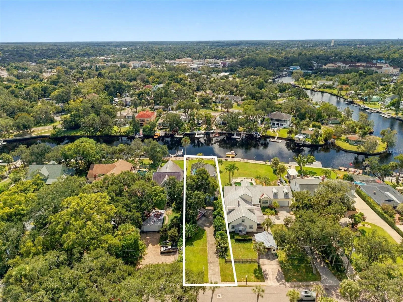 6674 River Road, FL