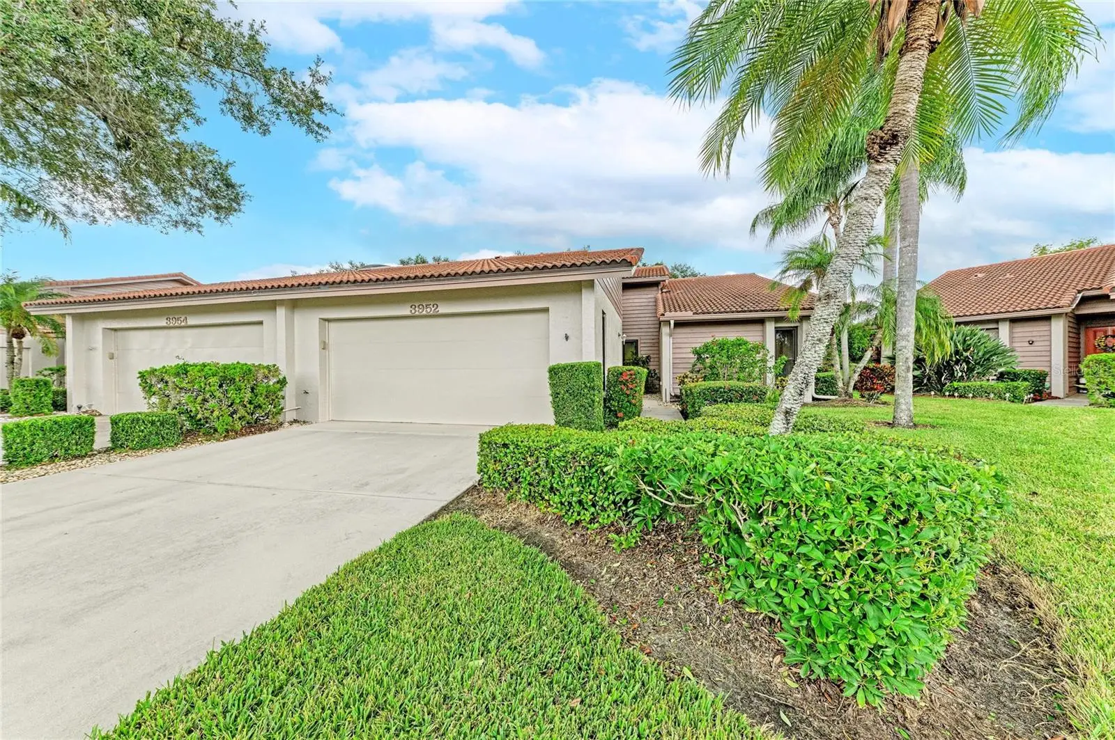 3952 Wilshire Circle, FL