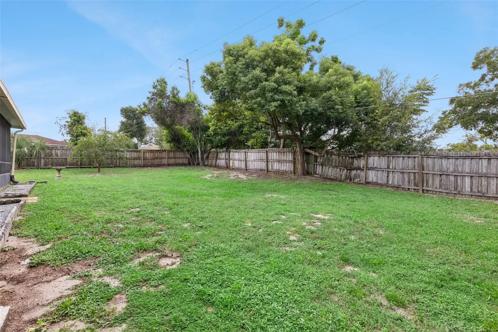 618 Hattaway Drive, FL