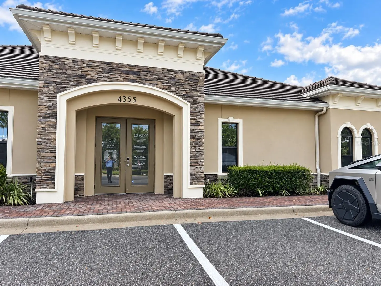 4355 Hunters Park Lane, FL
