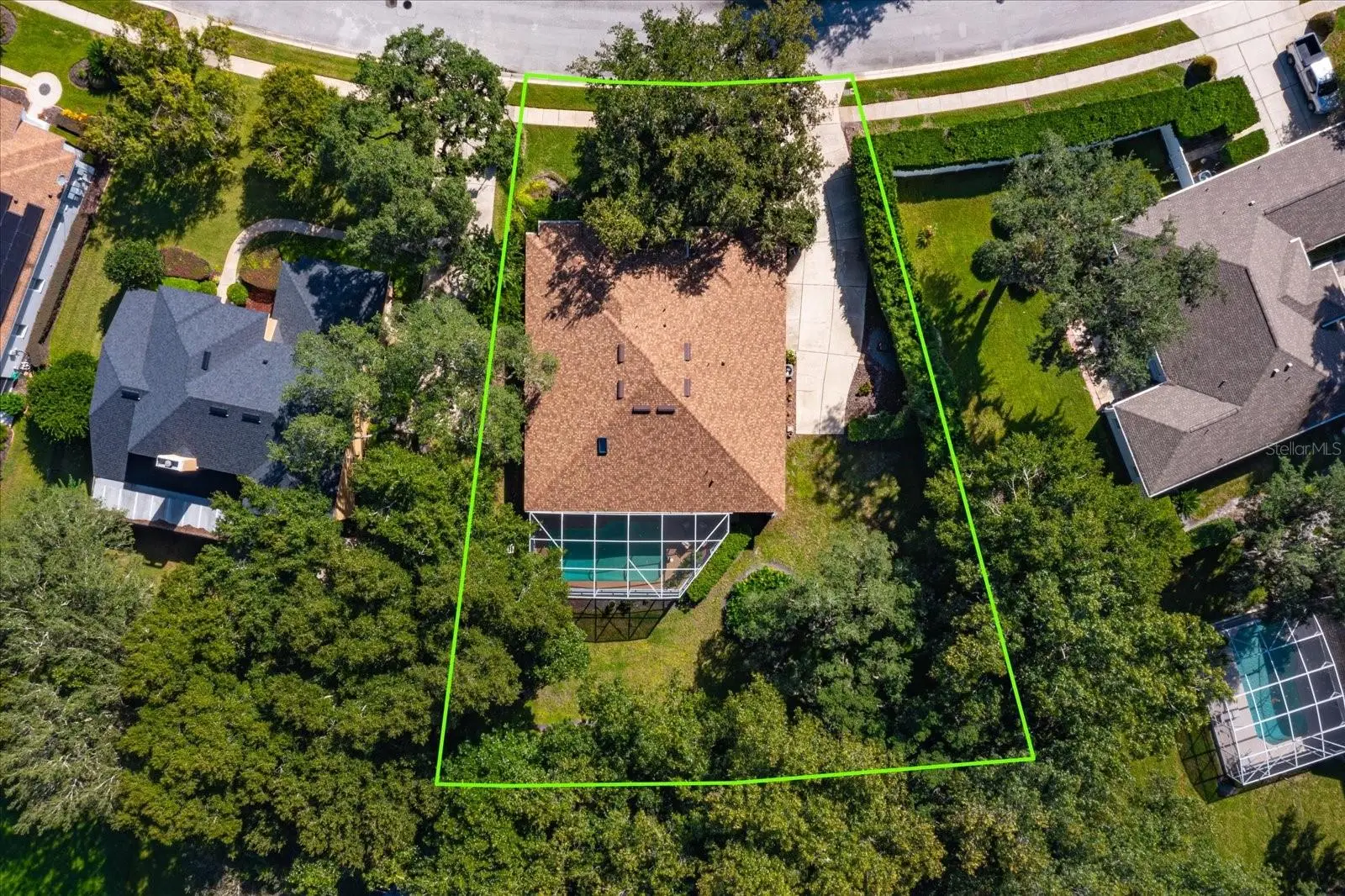 536 Avon Glade Place, FL