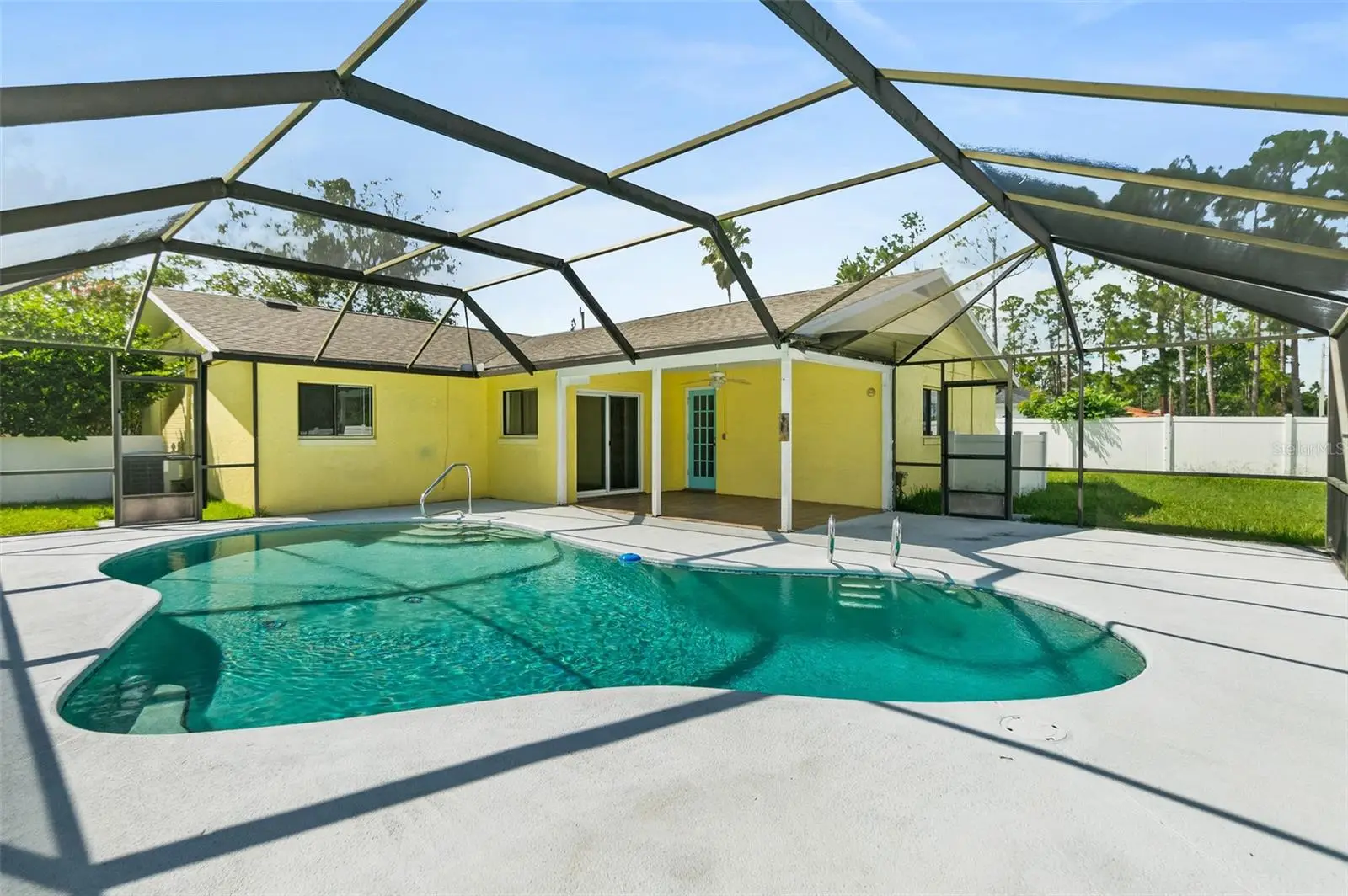 38 Diamond Drive, FL