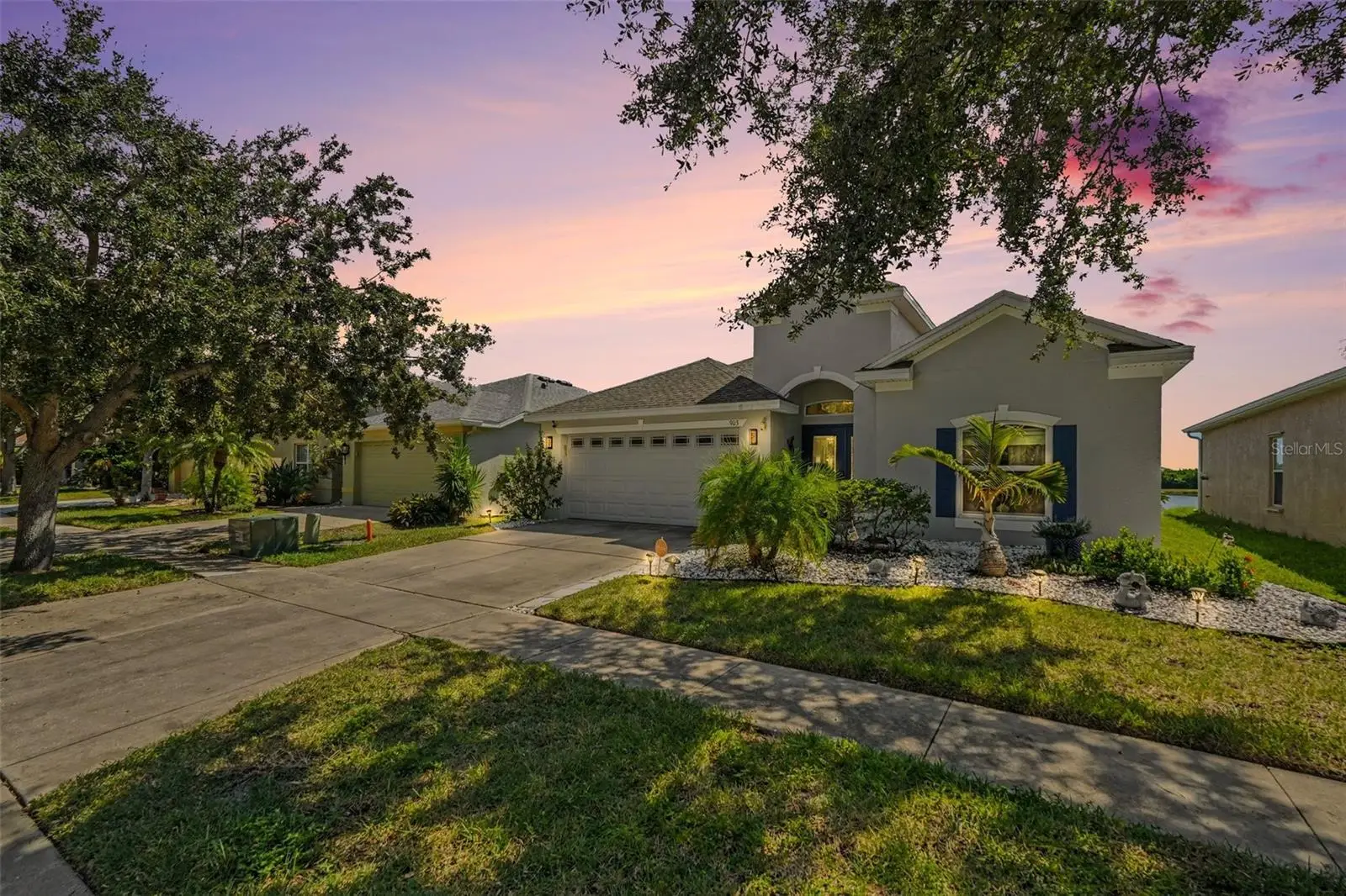 903 Parker Den Drive, FL