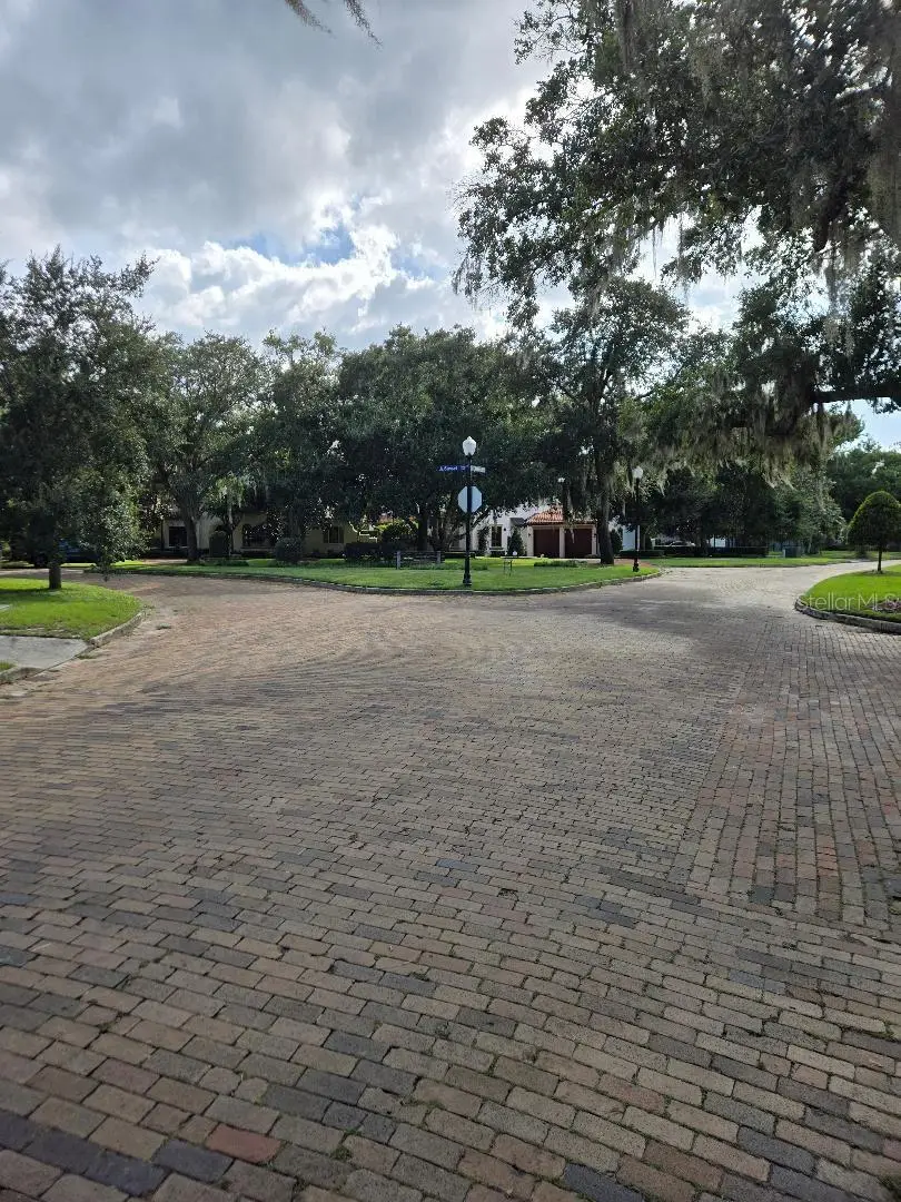 1421 Chestnut Avenue, FL