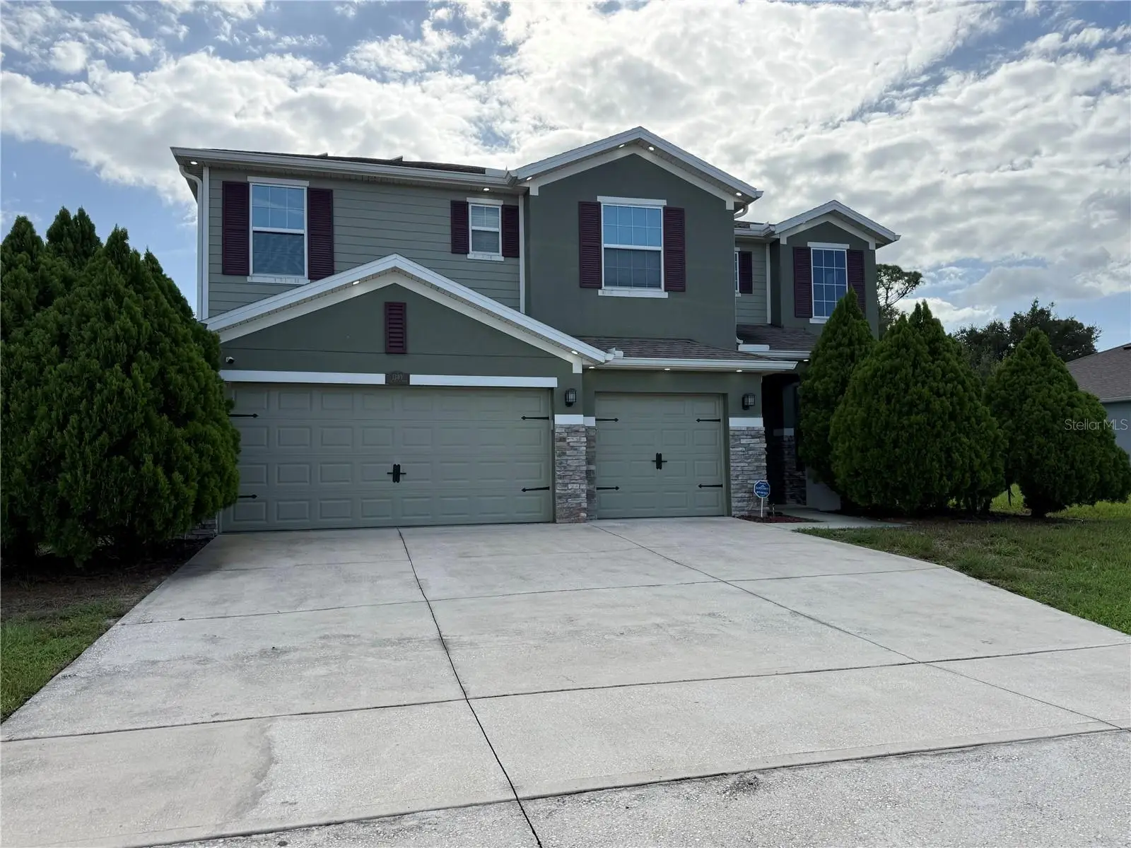 1340 Lake Baton Drive, FL