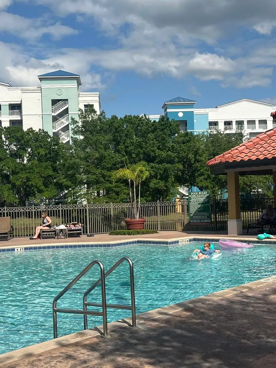 12539 Floridays Resort Drive, FL