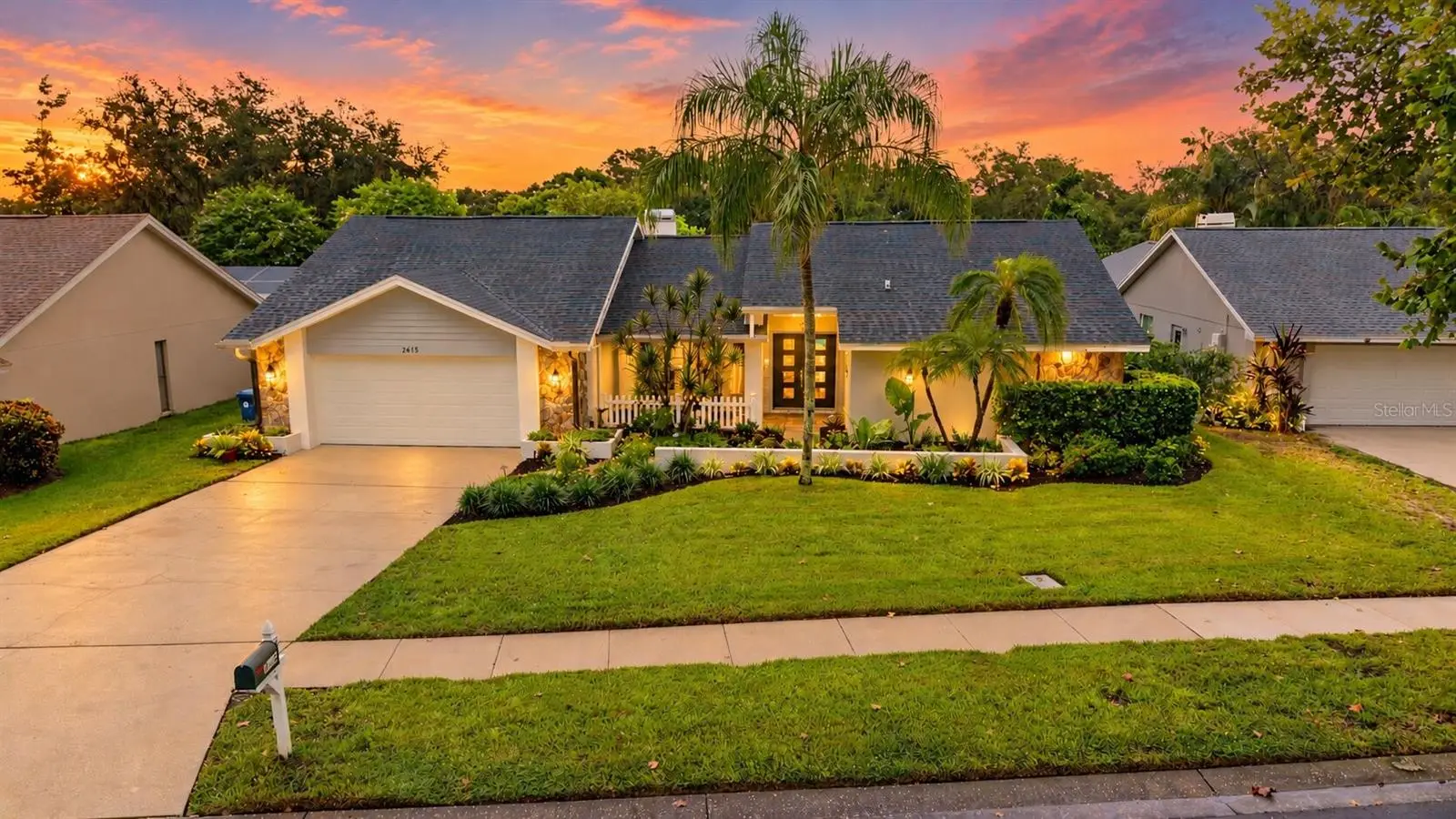 2615 Landing Way, FL