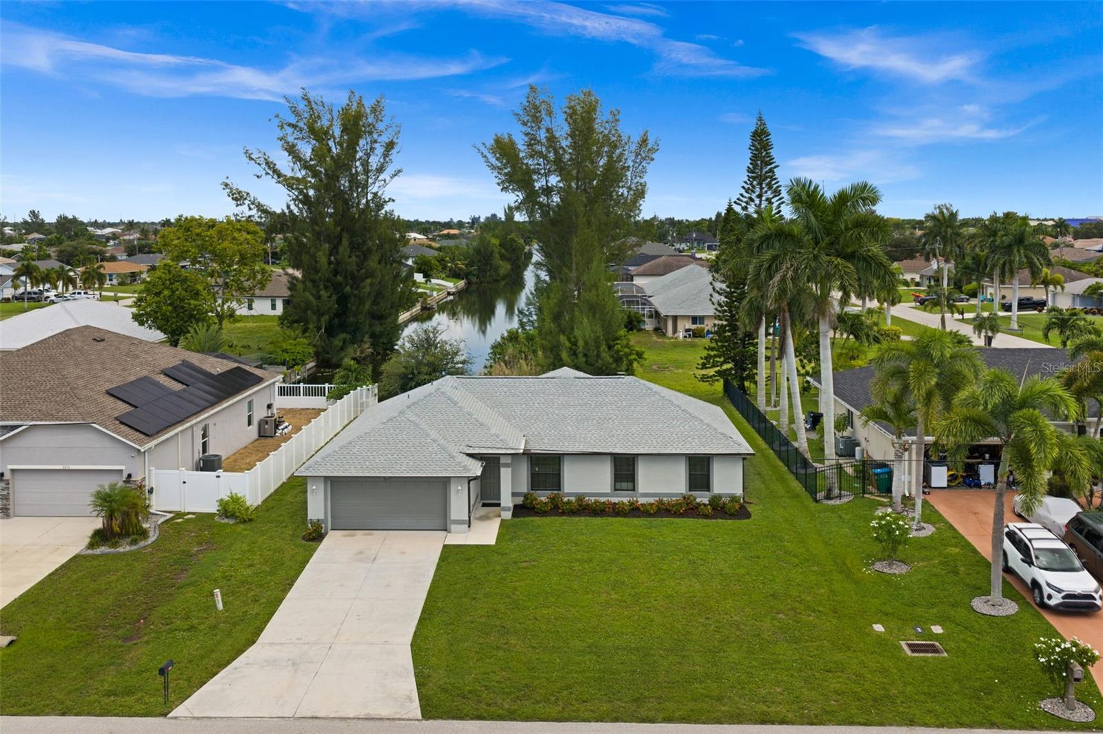 2217 7th Place, FL