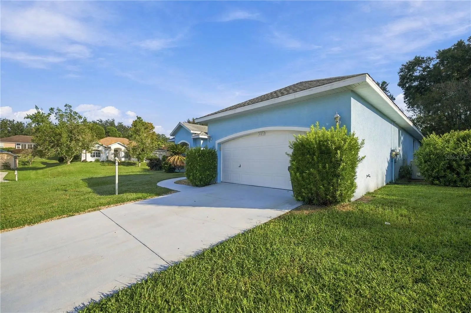 385 Barclay Court, FL
