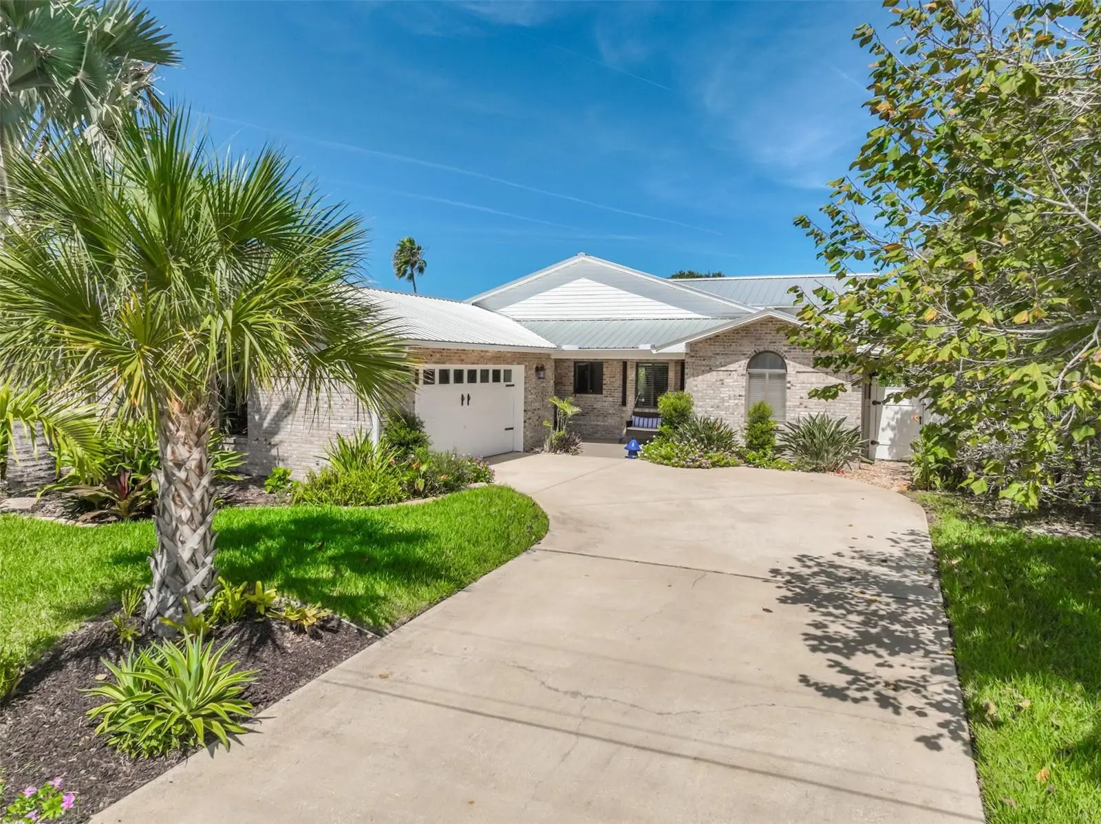 624 Cumberland Drive, FL