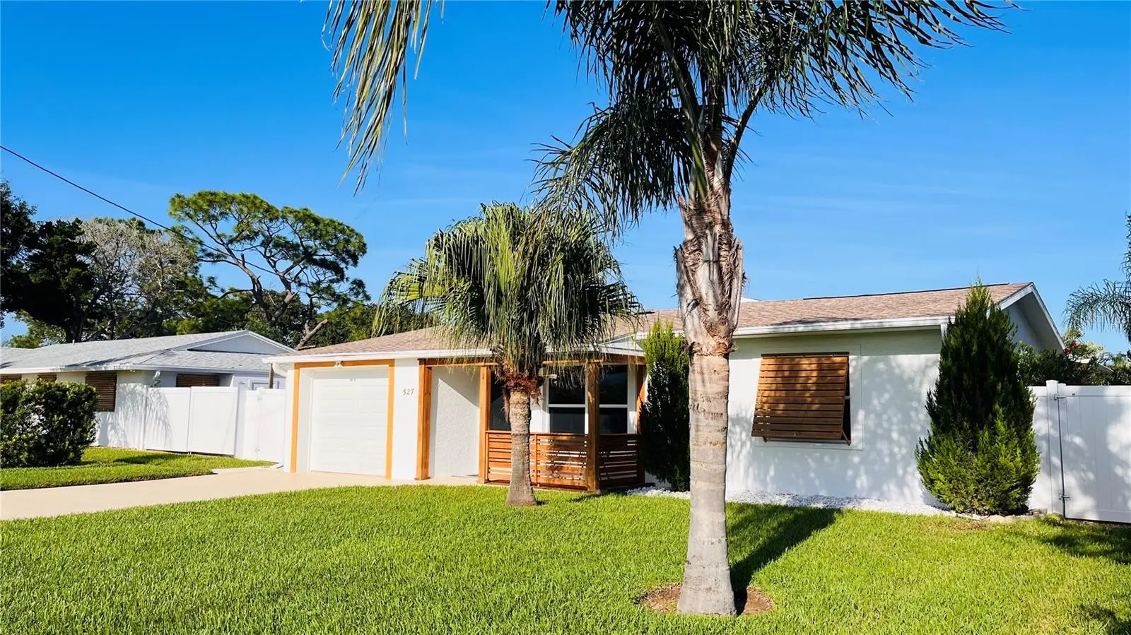 527 Peninsula Avenue, FL