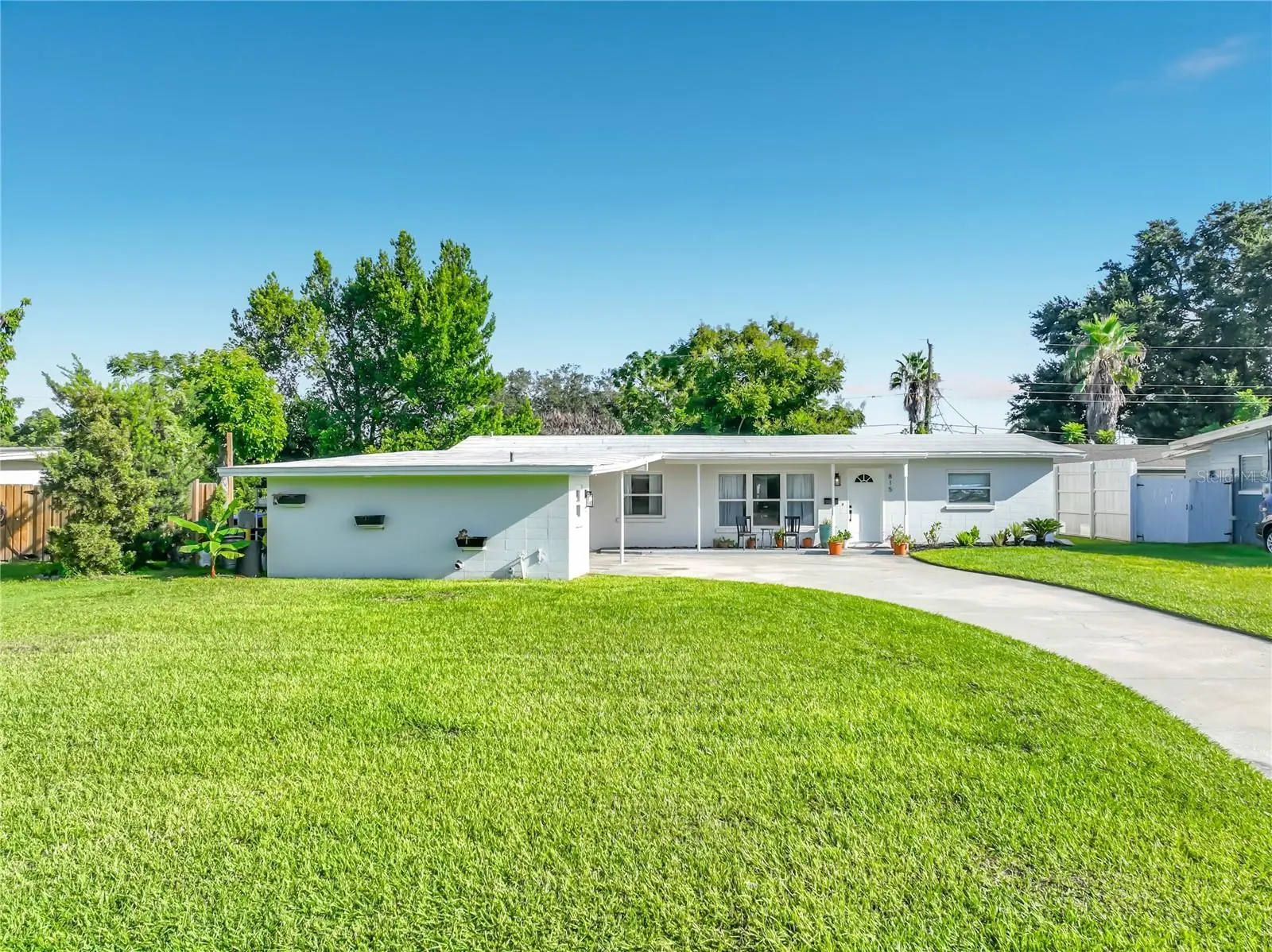 815 Alfred Drive, FL