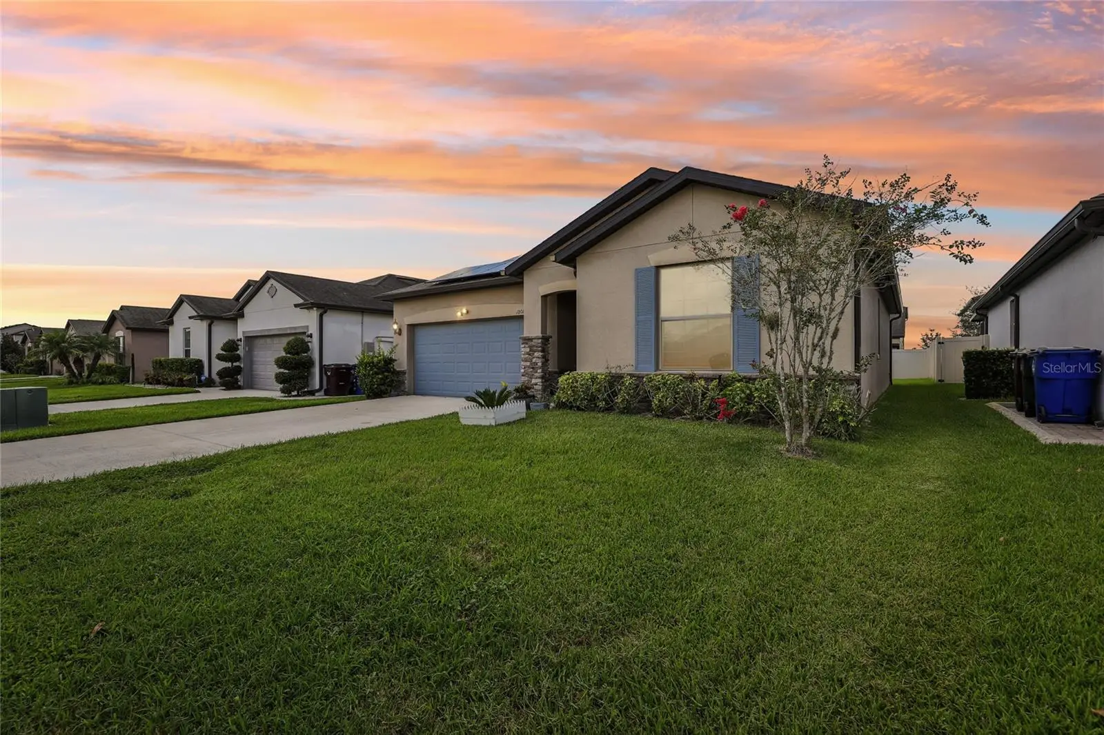 1808 Cayman Cove Cir, FL