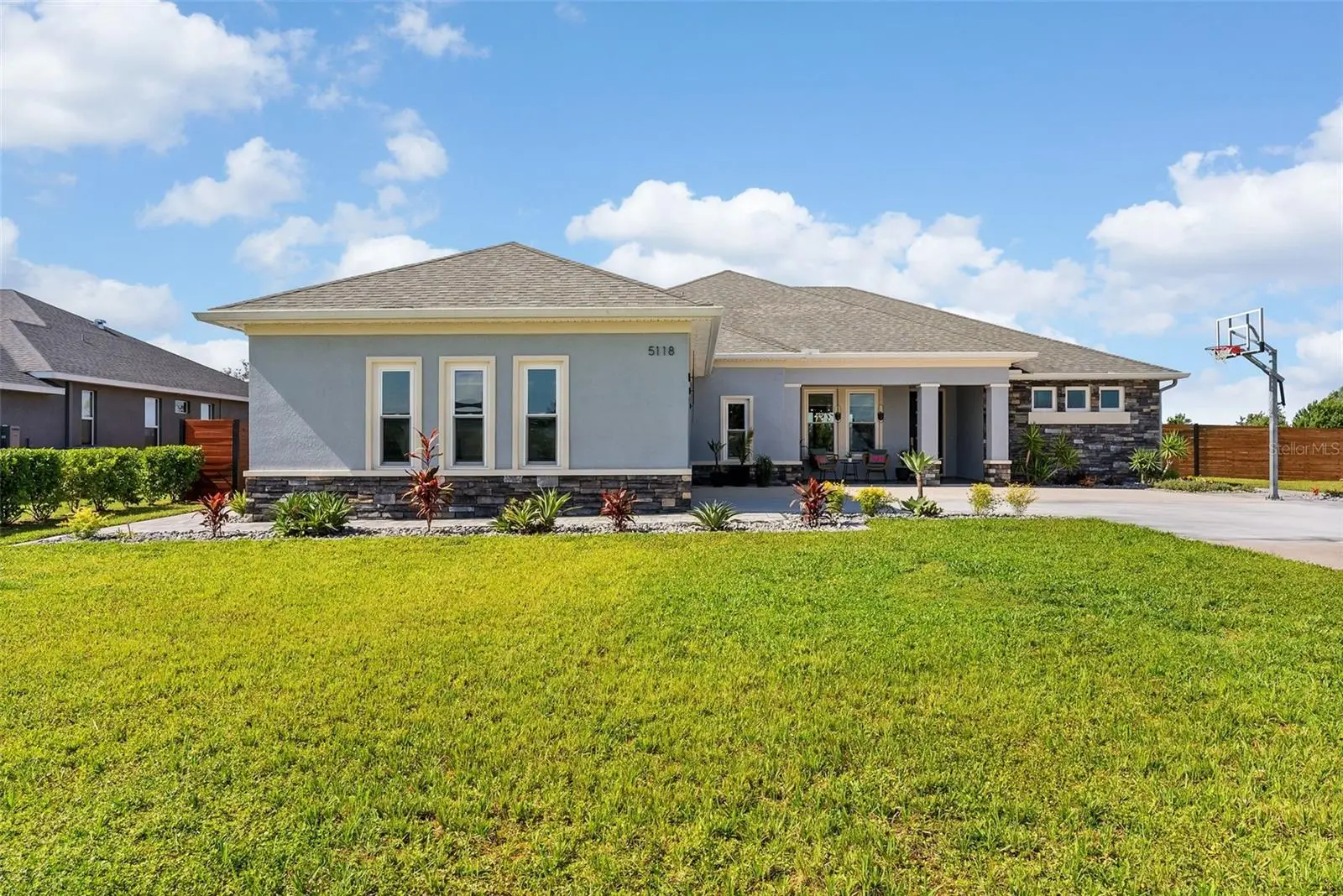 5118 Lake Toscana Drive, FL