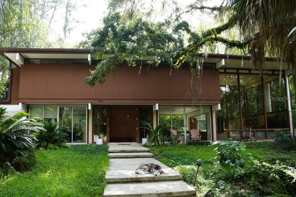 3105 5th Court, FL