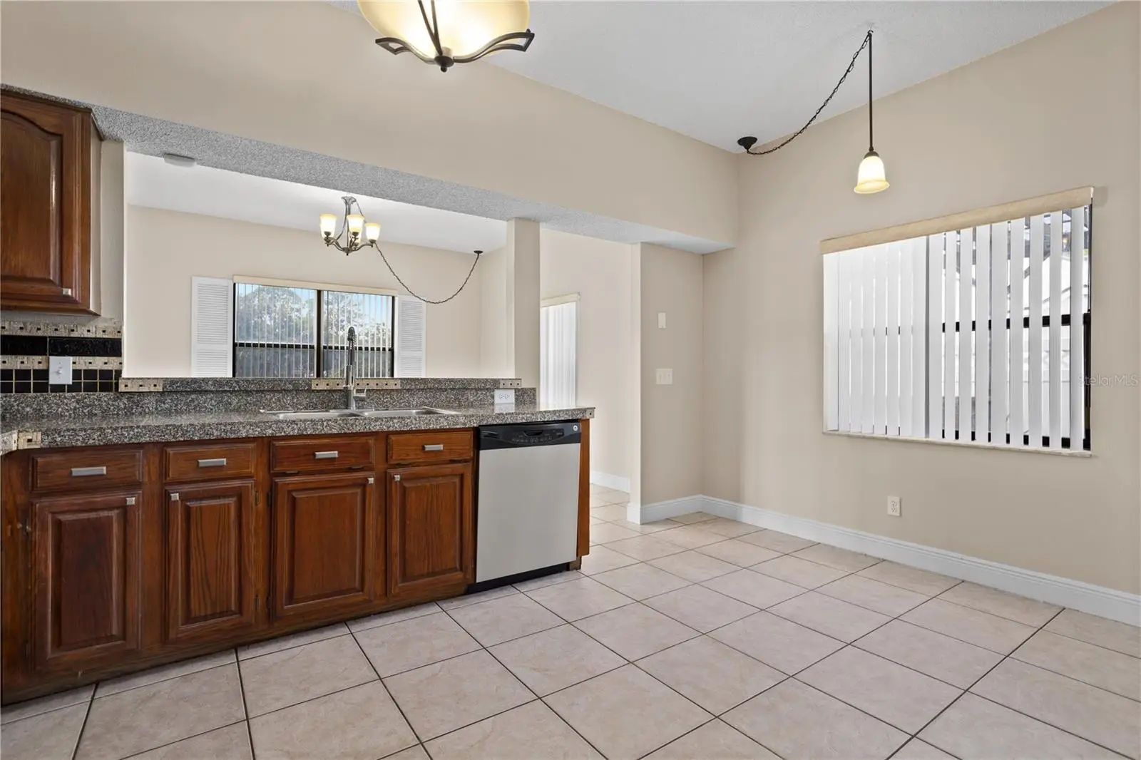 518 Huxford Court, FL