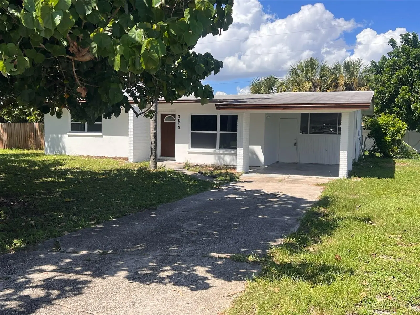 3633 Roxane Boulevard, FL