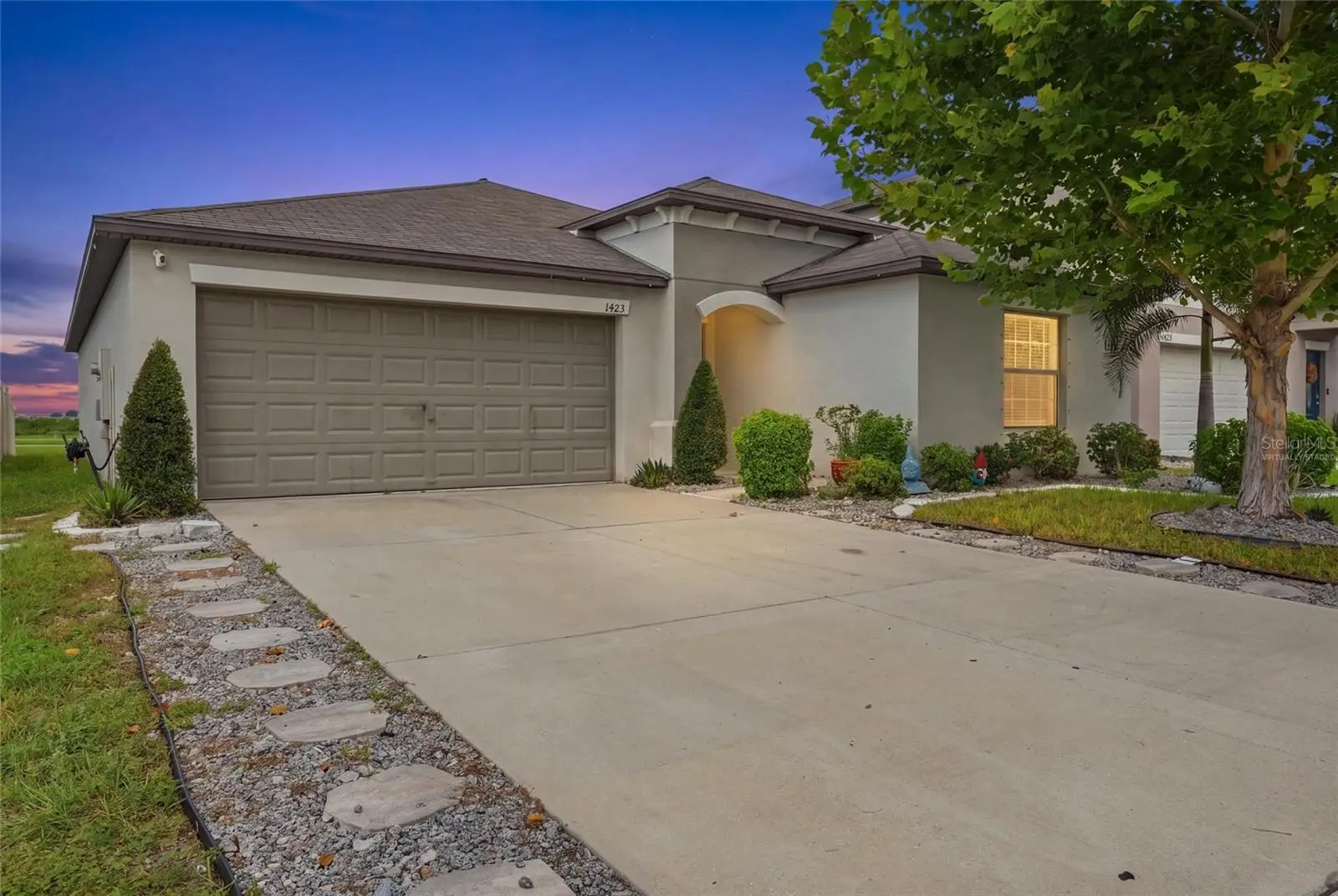 1423 Golden Glow Drive, FL