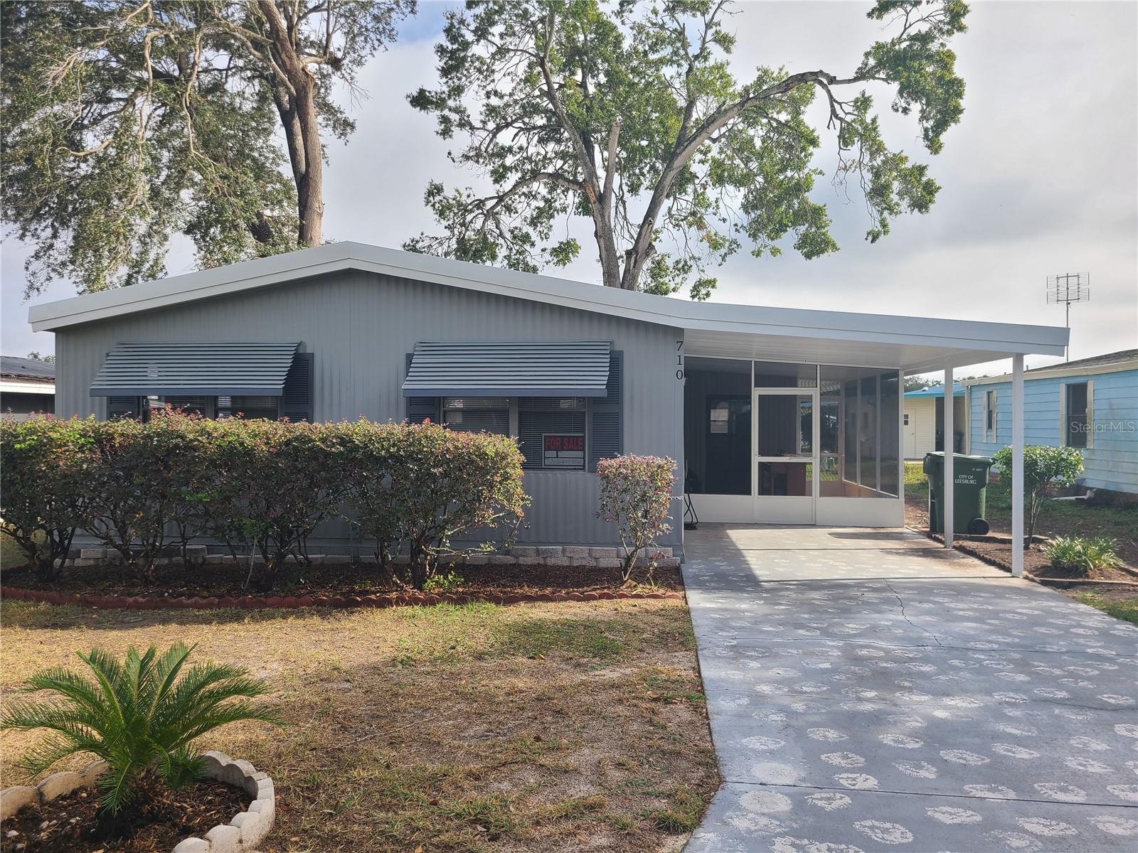 710 Coachman Drive, FL