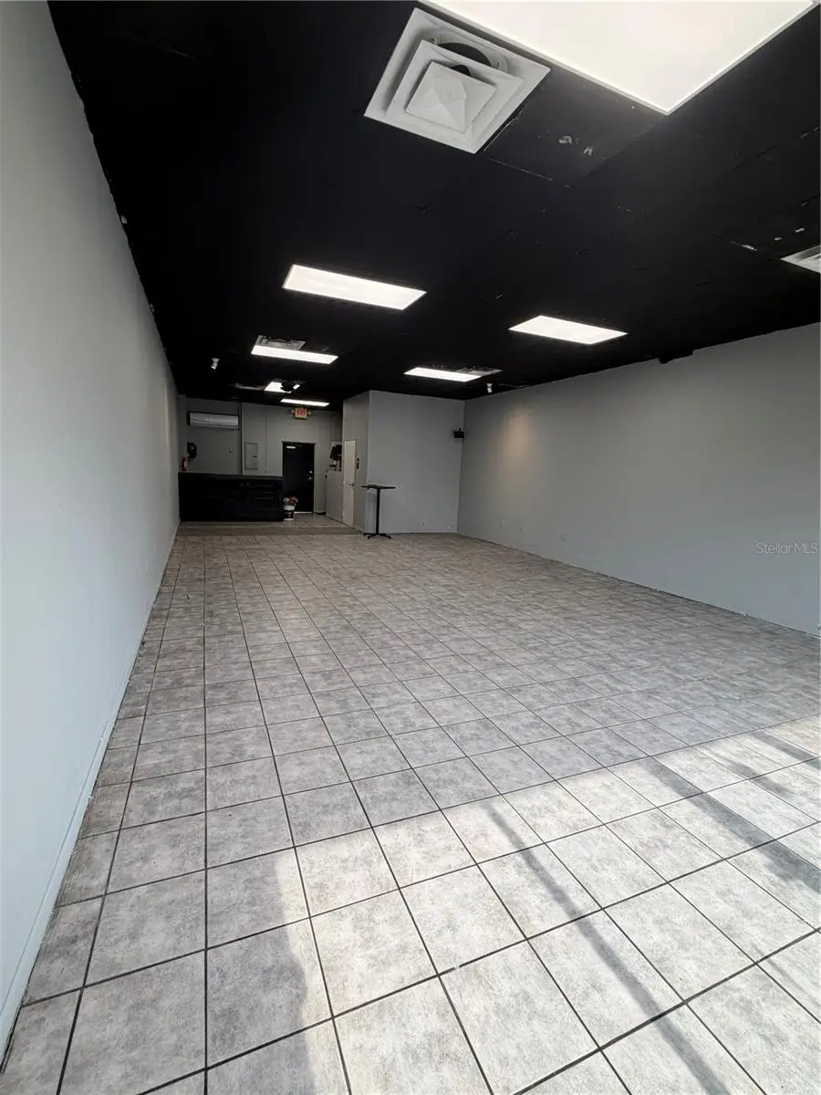 1509 Fortune Retail Court, FL