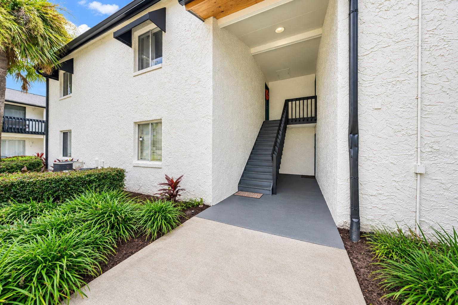 4309 Semoran Boulevard, FL