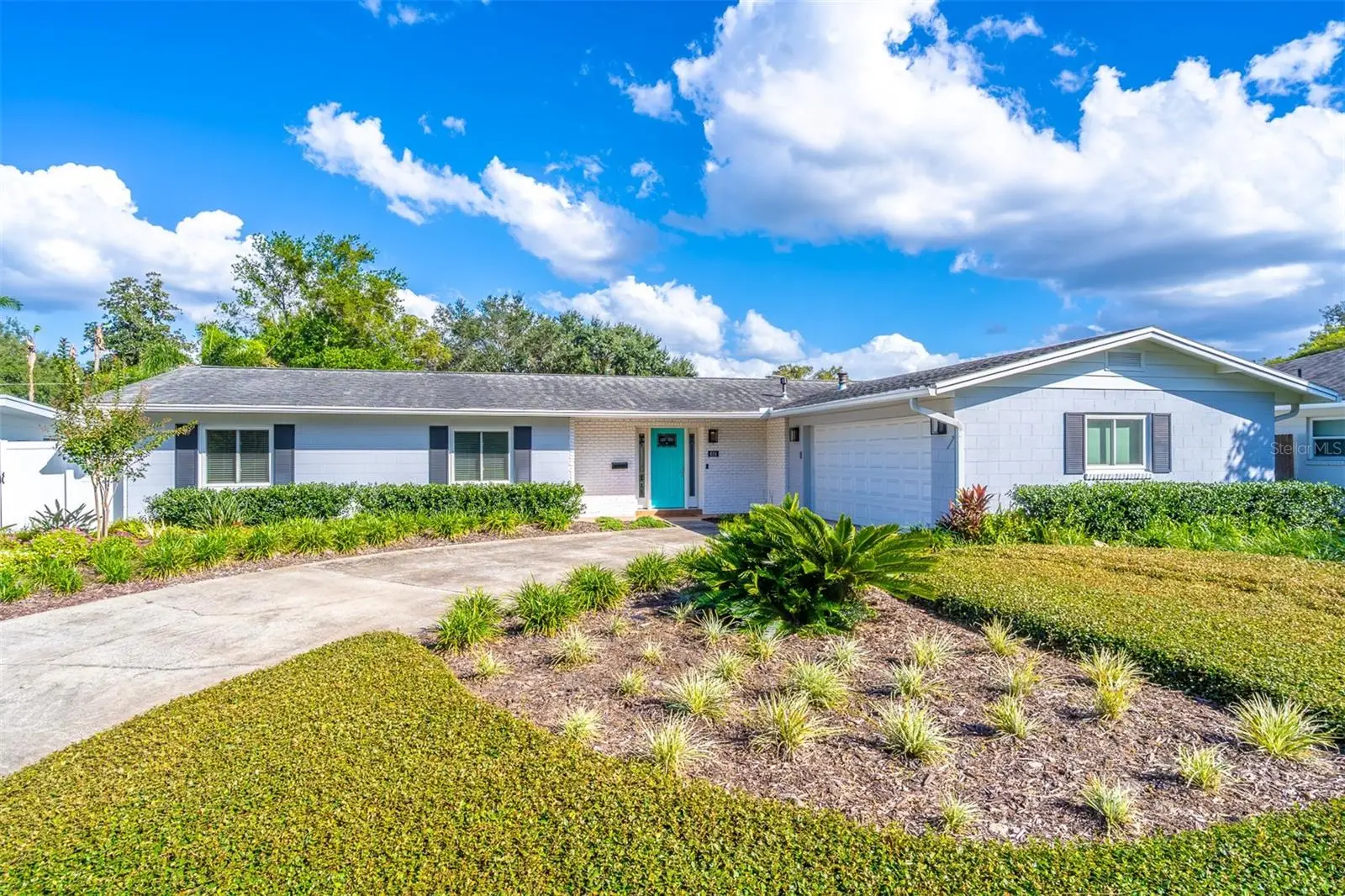 624 Dunraven Drive, FL
