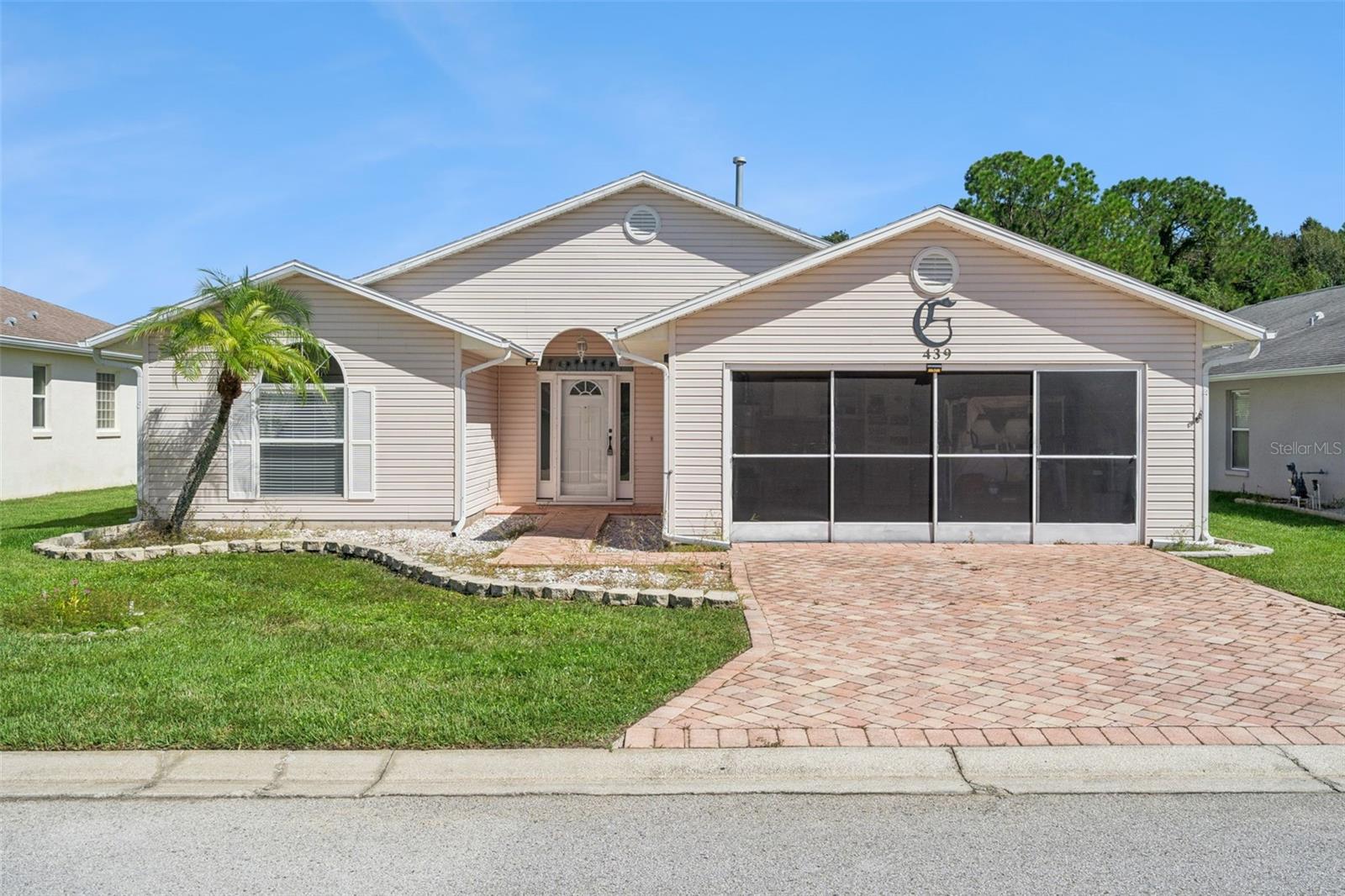 439 Grand Vista Trail, FL
