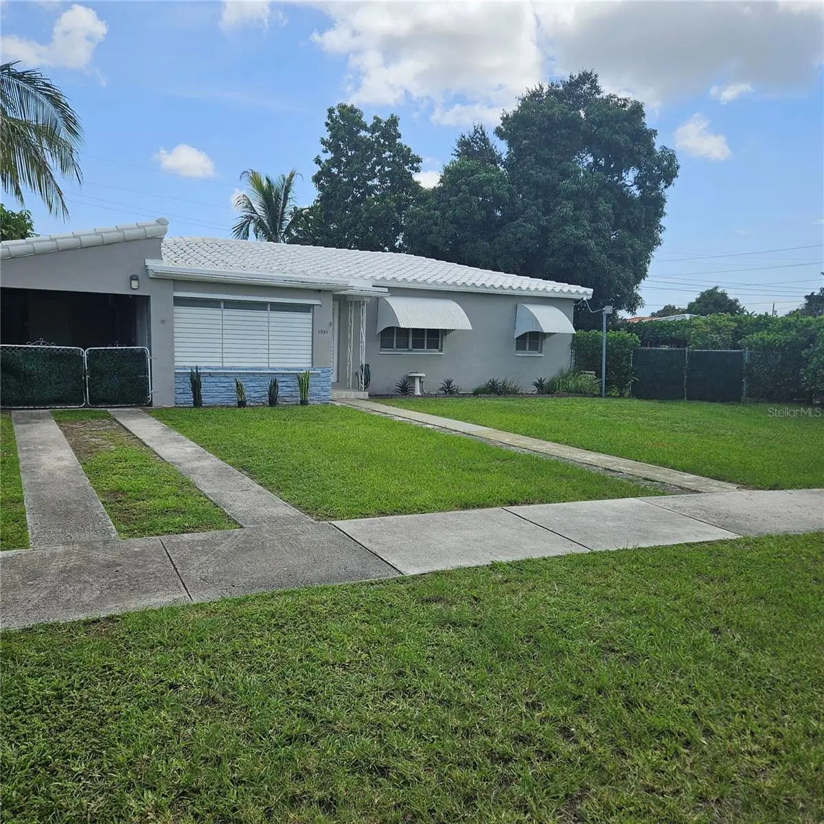 1051 72nd Court, FL