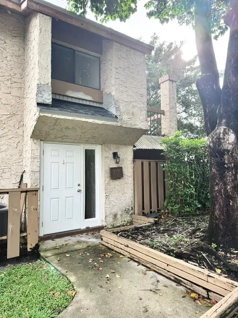 191 Wimbledon Lake Drive, FL