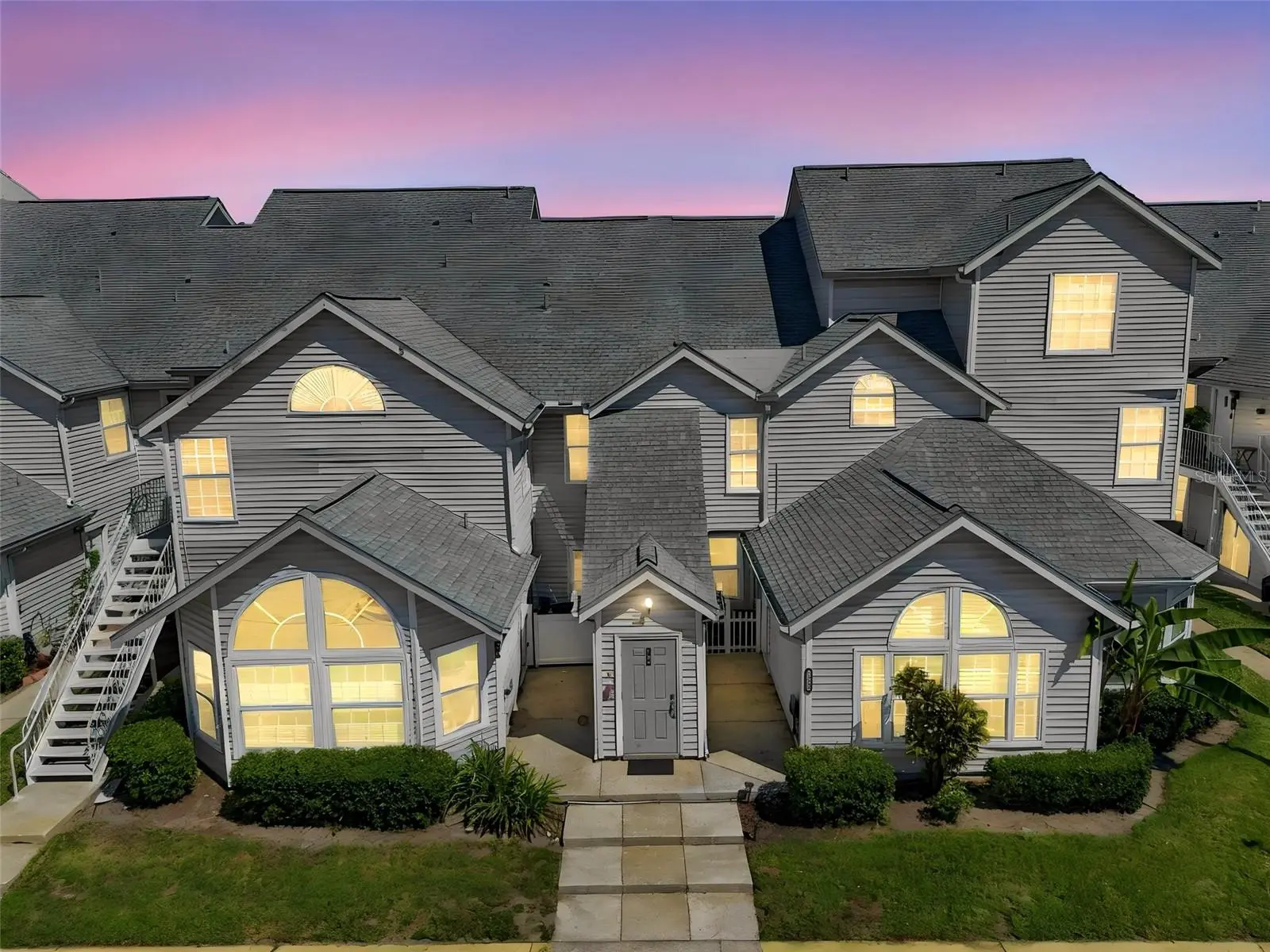 12233 Armenia Gables Circle, FL