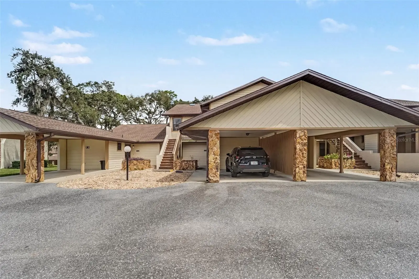 175 Hartford Street, FL