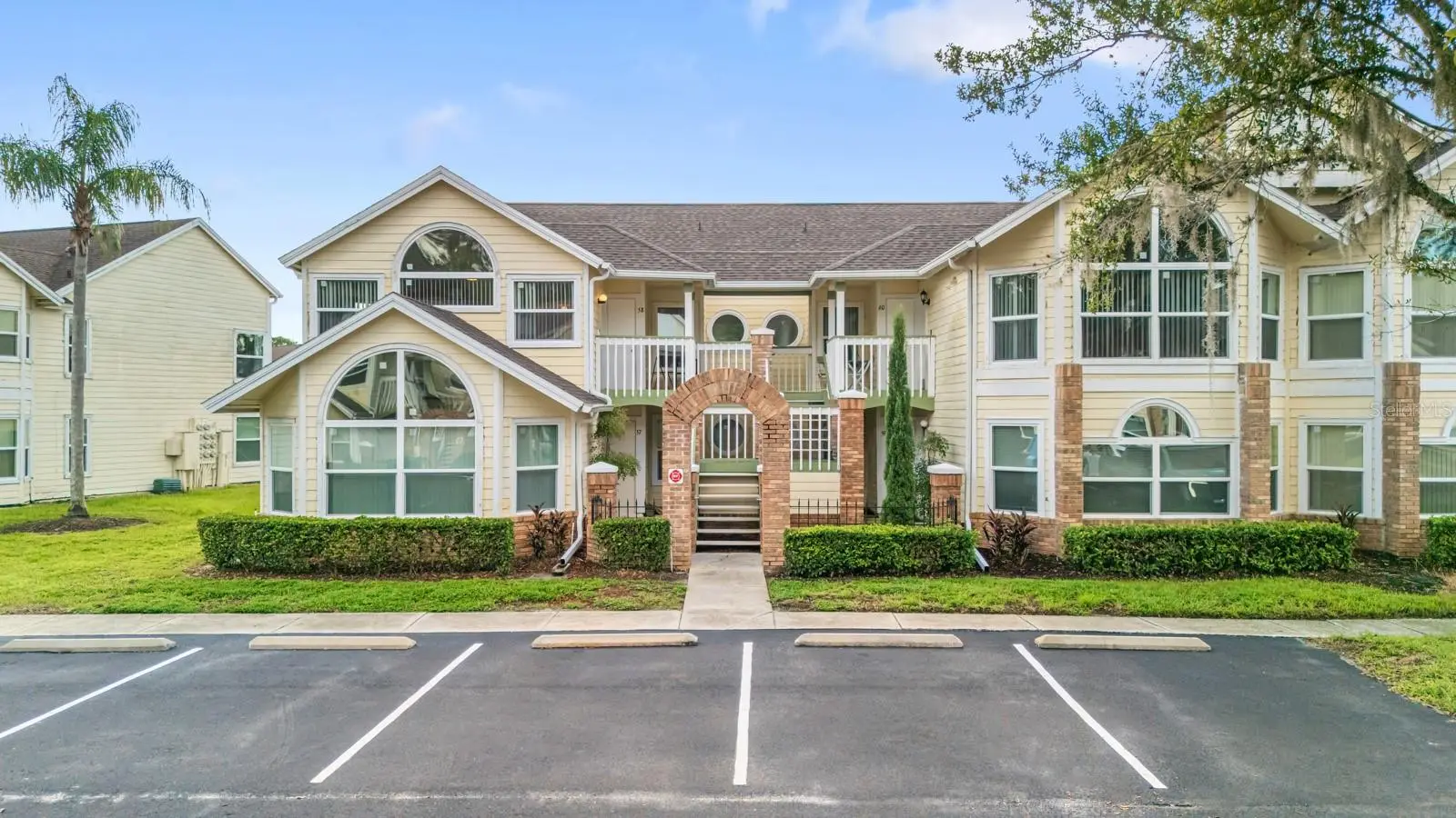 5006 Laguna Bay Circle, FL