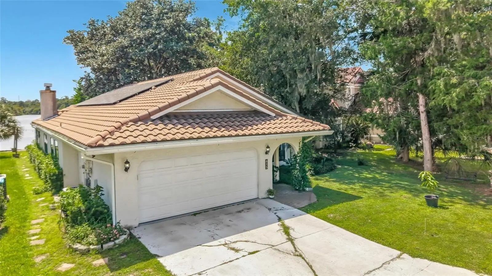 615 Anhinga Road, FL