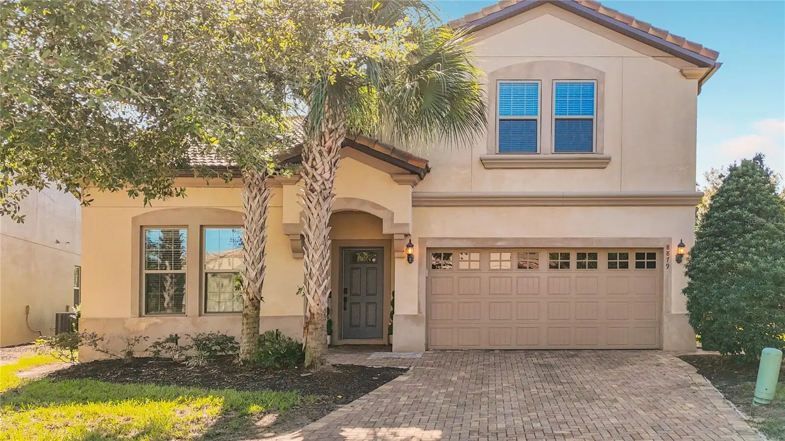8879 Qin Loop, FL