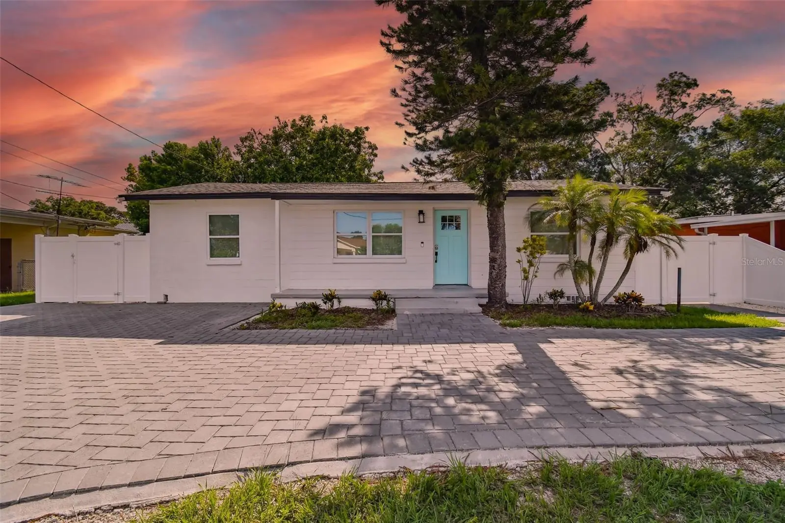 7508 Tampania Avenue, FL