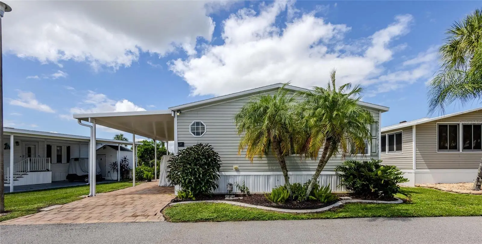 2100 Kings Highway, FL