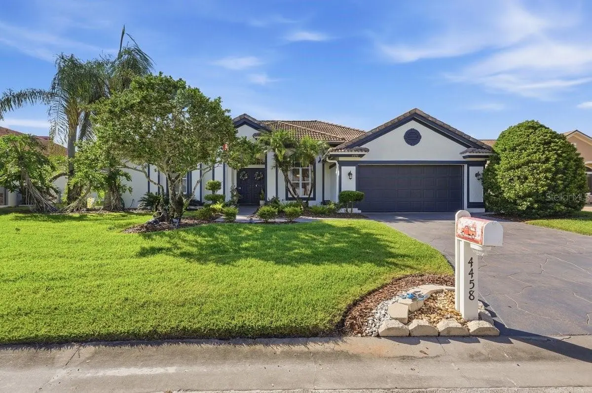 4458 Fairway Oaks Drive, FL