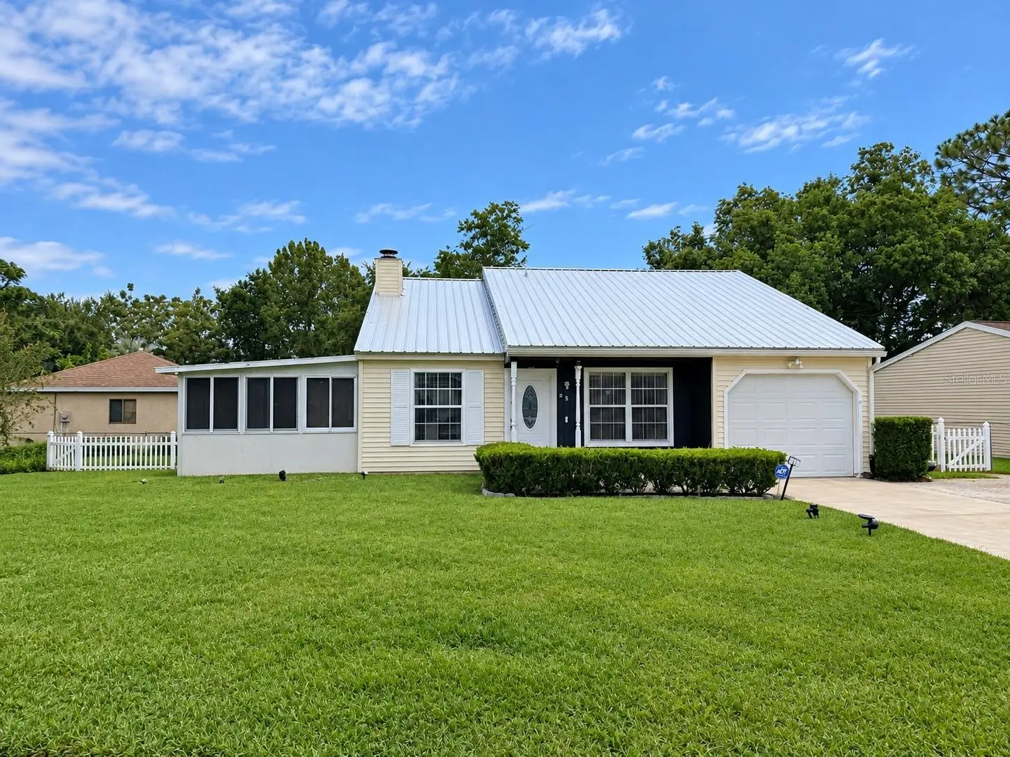 25 Spring Loop Circle, FL