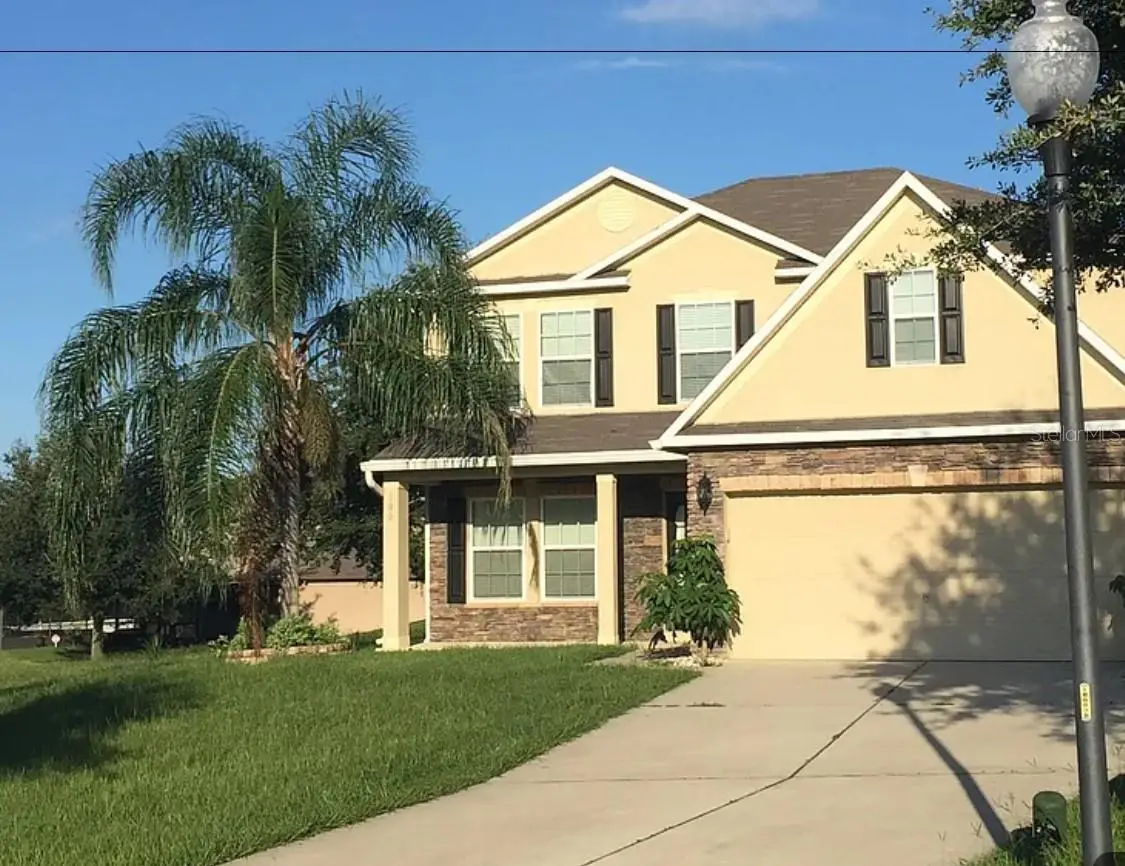 100 Colonial Pine Lane, FL