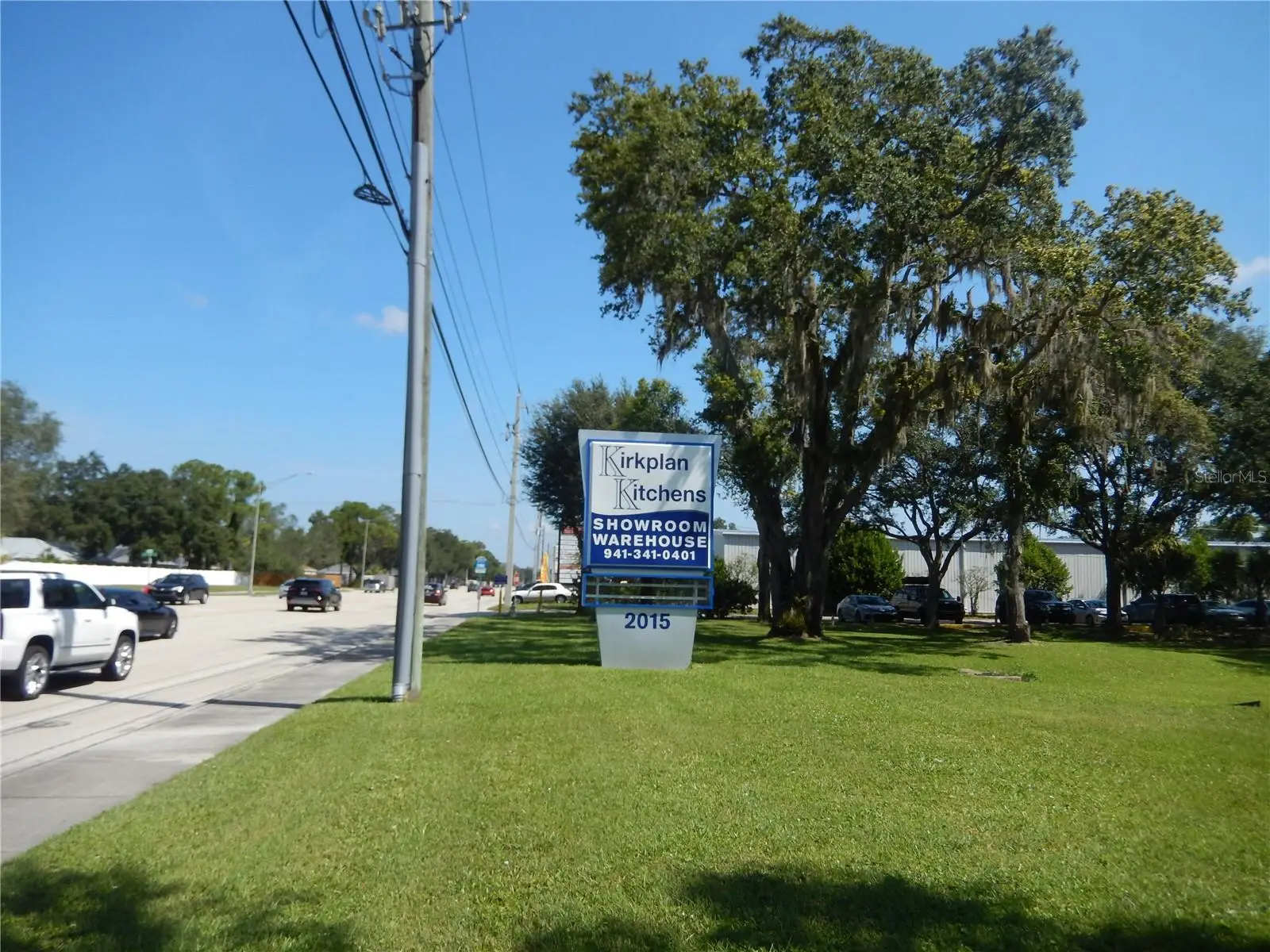2015 Cattlemen Road, FL