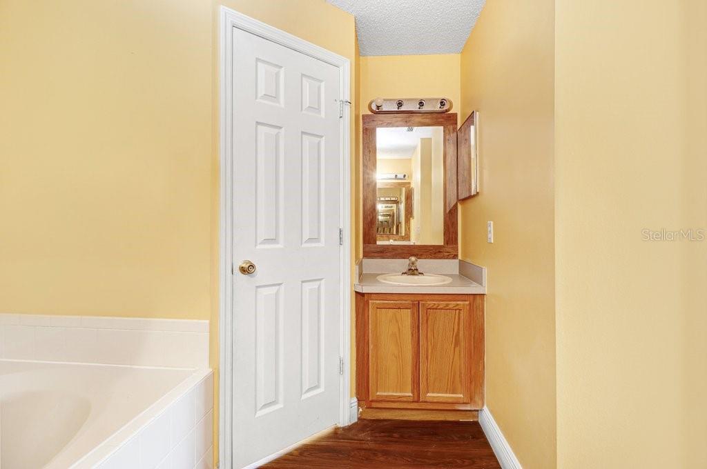 352 Clermont Drive, FL
