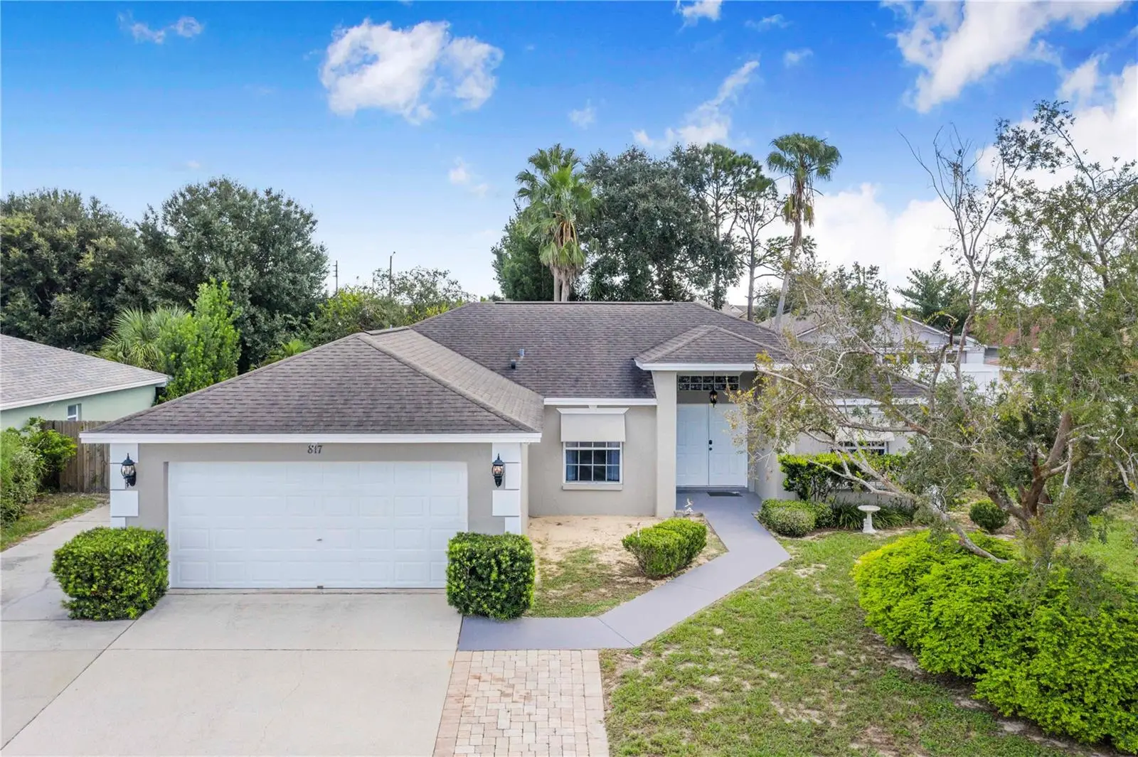 817 Reflections Loop, FL