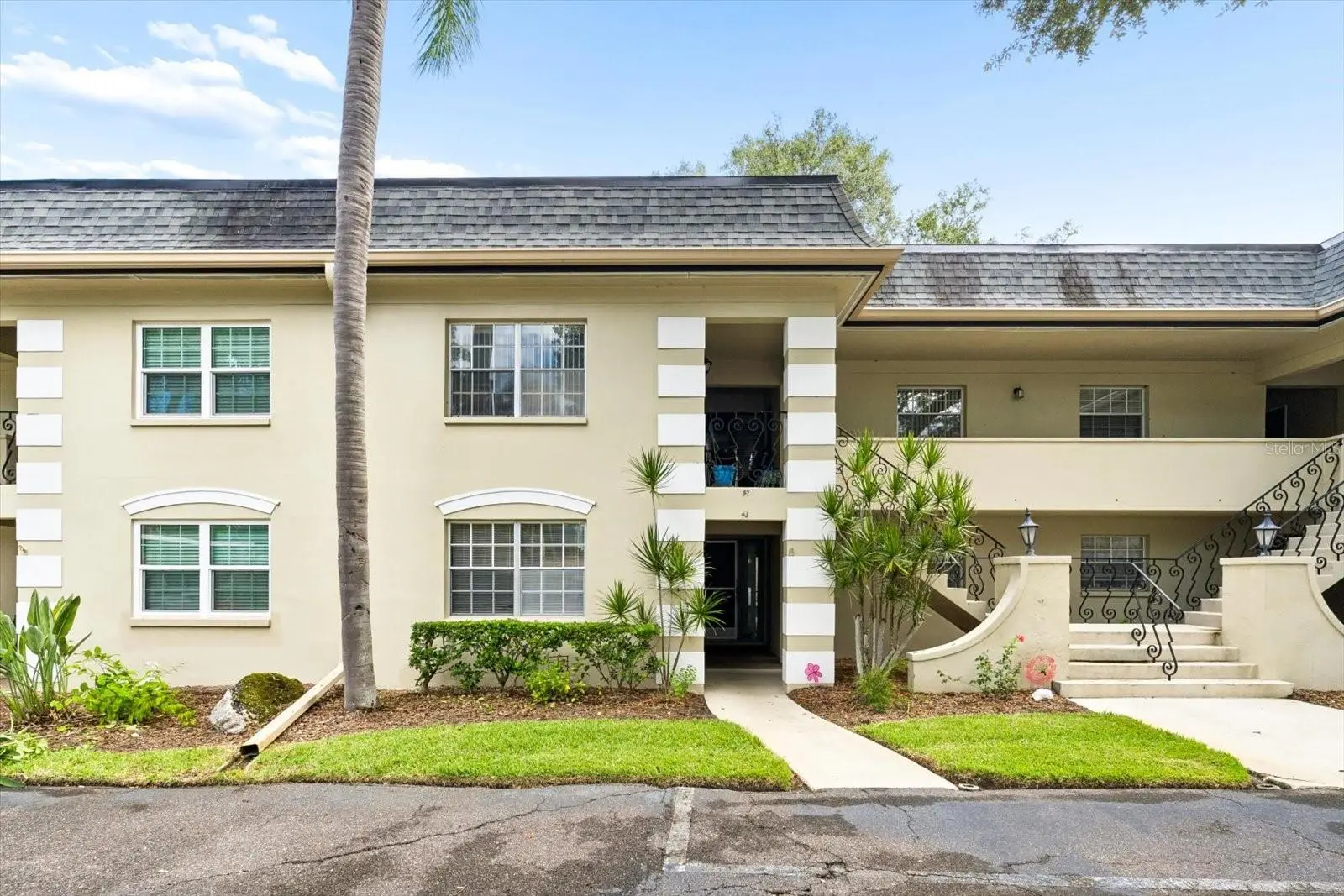 43 Country Club Drive, FL